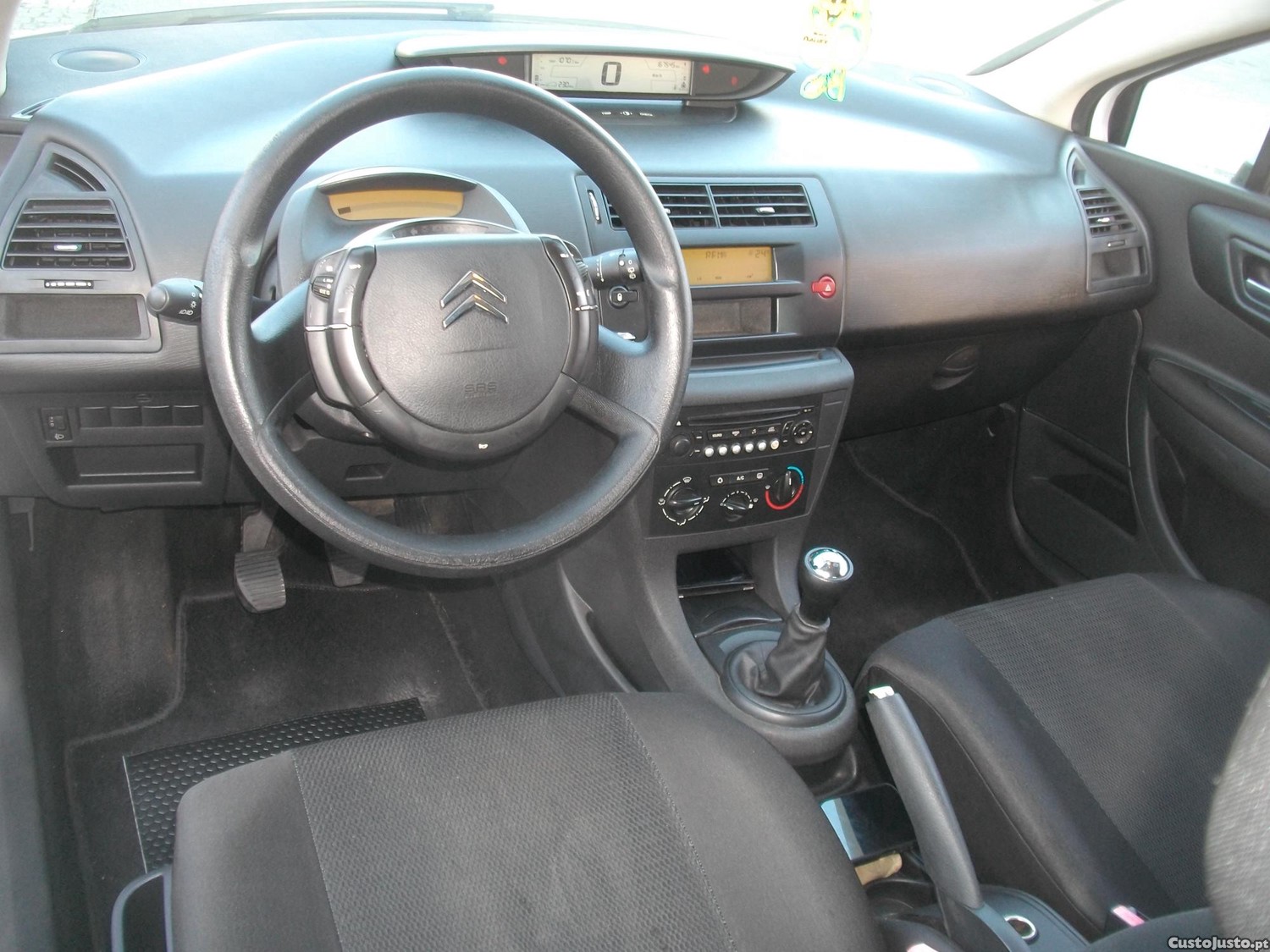 Citroën C4 1.6 HDI Coupe — fotografia 7