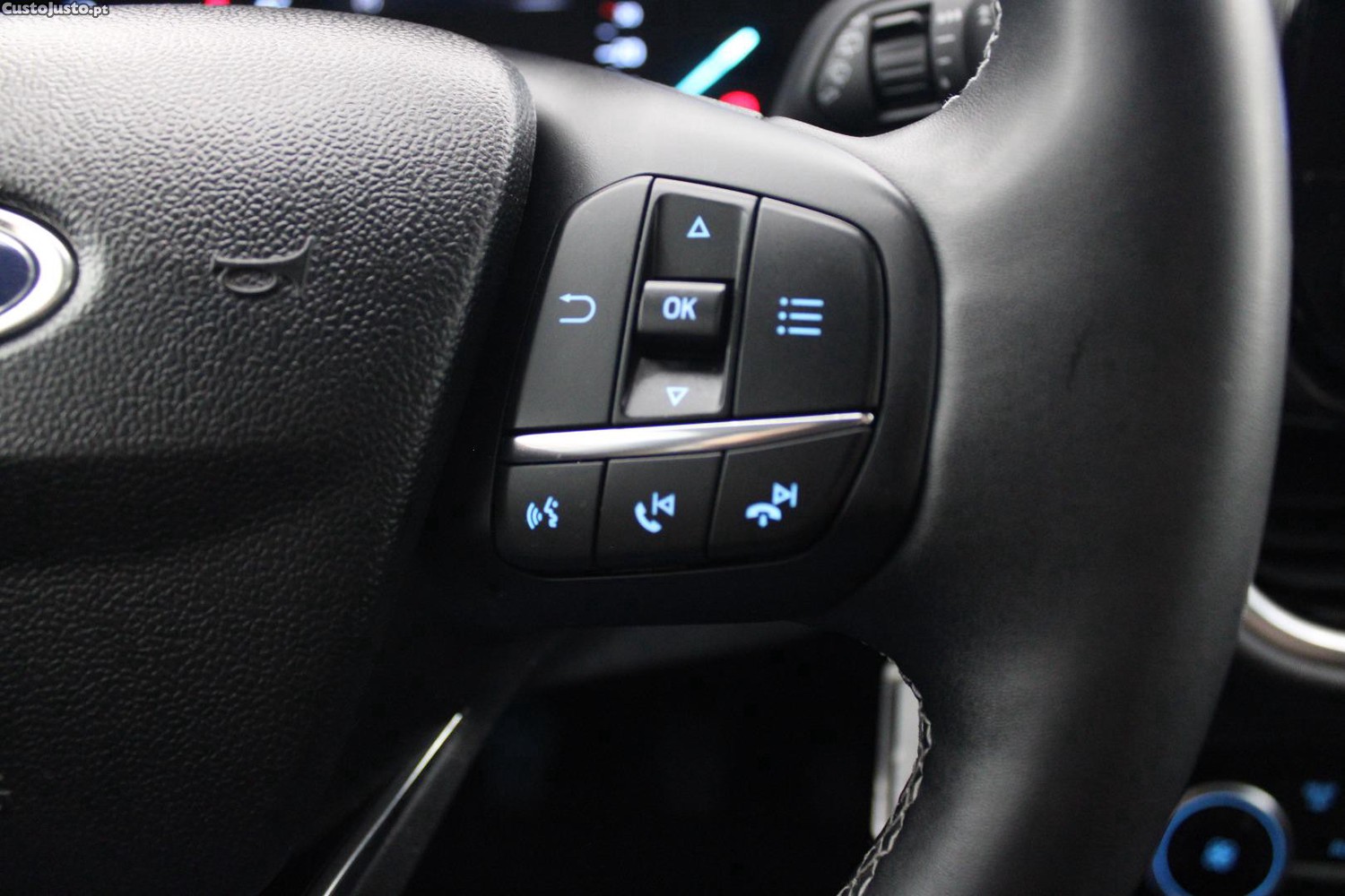 Ford Puma 1.0 ECOBOOST TITANIUM DESIGN — fotografia 24