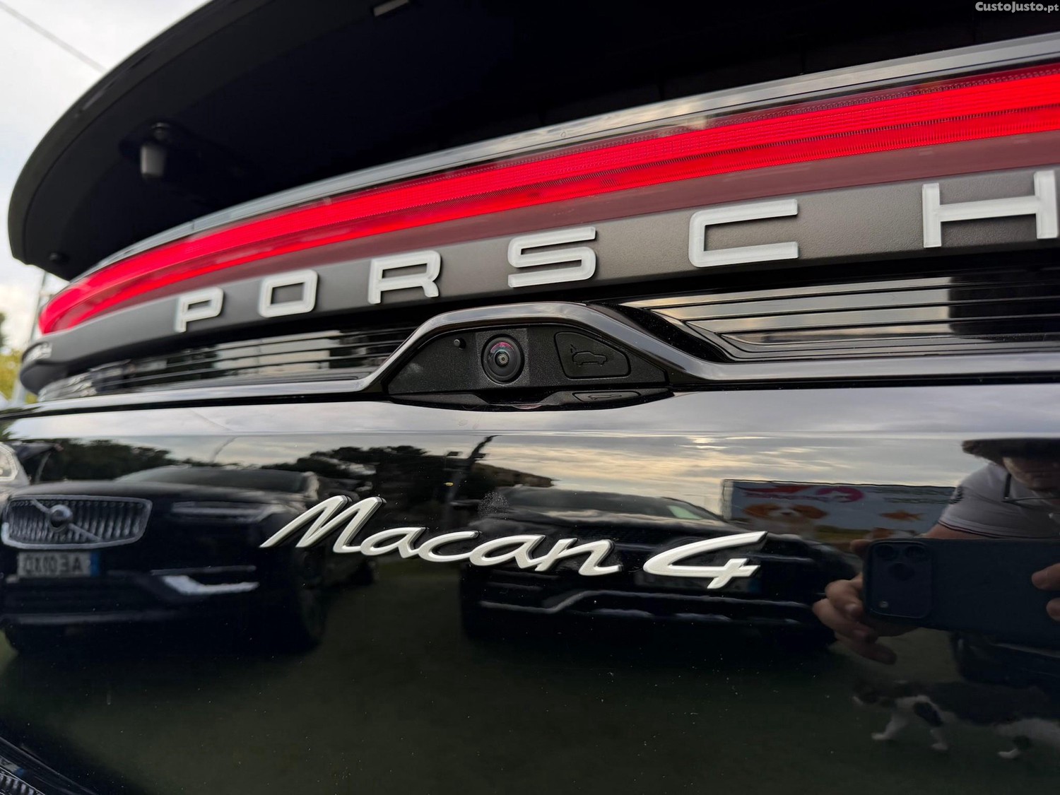 Porsche Macan Electric 4 — fotografia 18