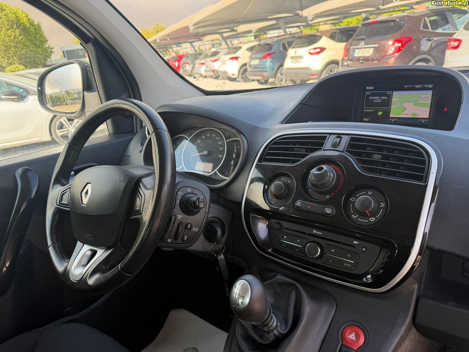 Renault Kangoo BLUE dCi 95 LIMITED — fotografia 6
