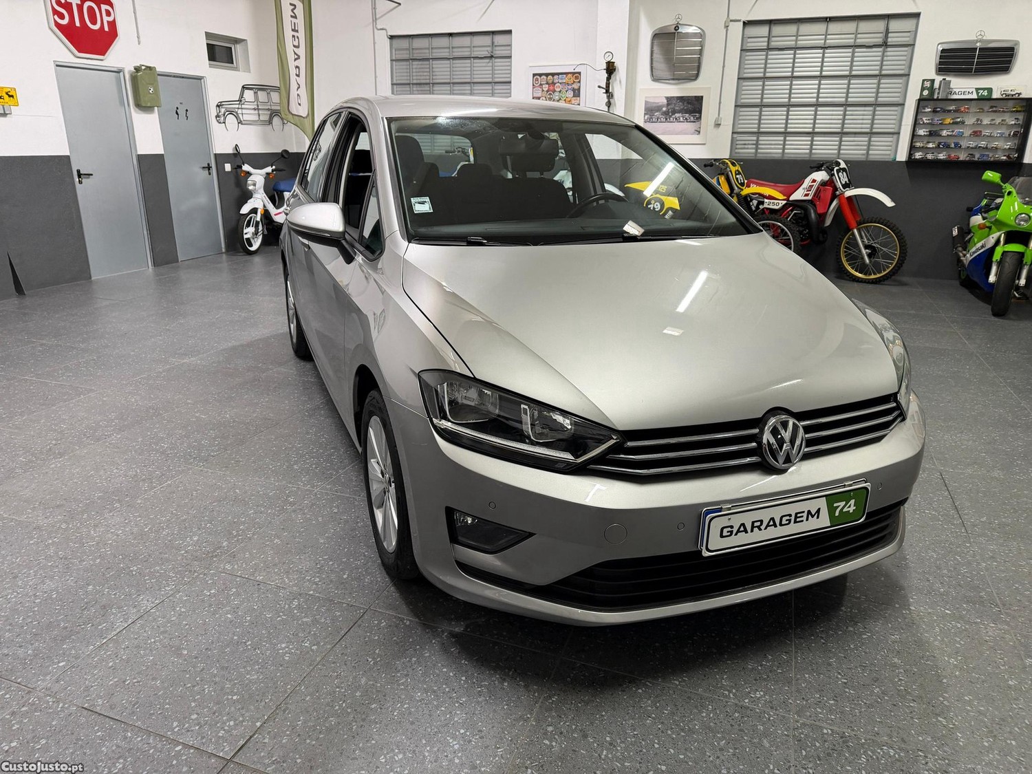 VW Golf 1.6 TDI Confortline BlueMotion - 15 foto 2