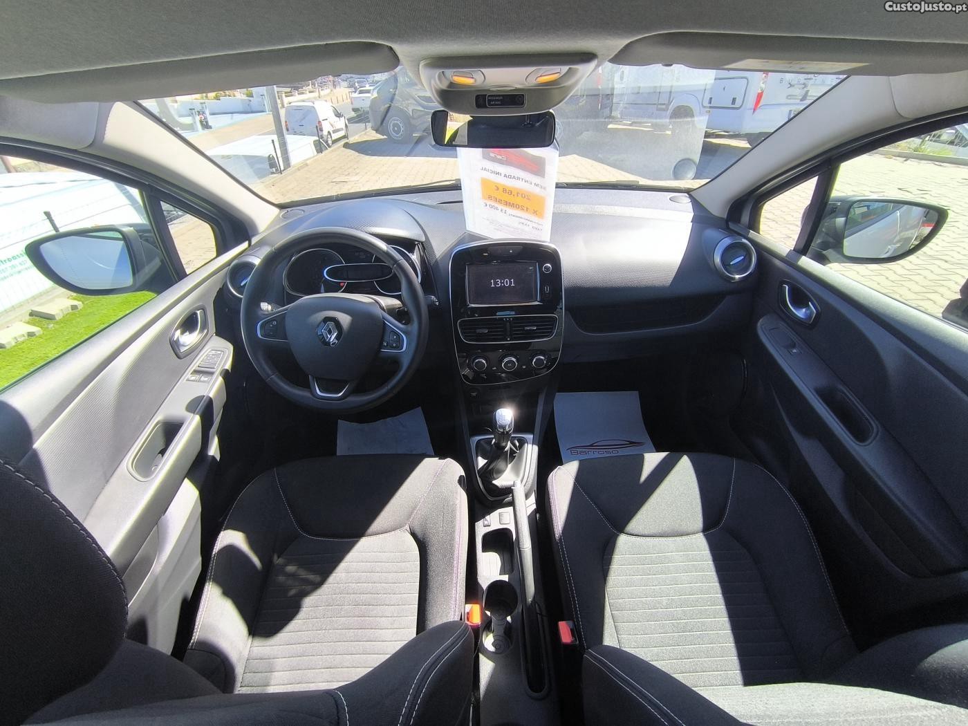 Renault Clio 1.5 DCI LIMITED — fotografia 3