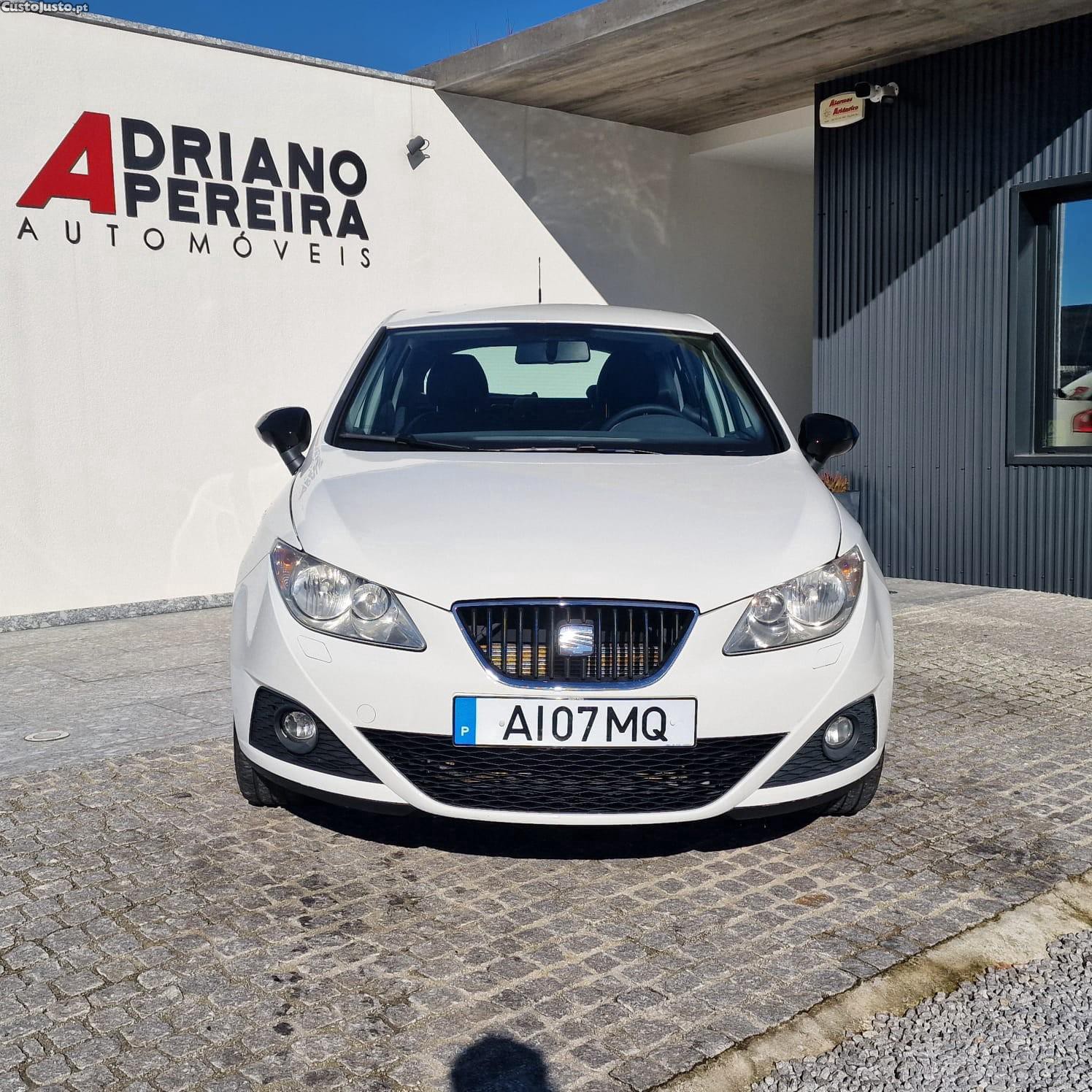 SEAT Ibiza 1.2 12V Style — fotografia 17