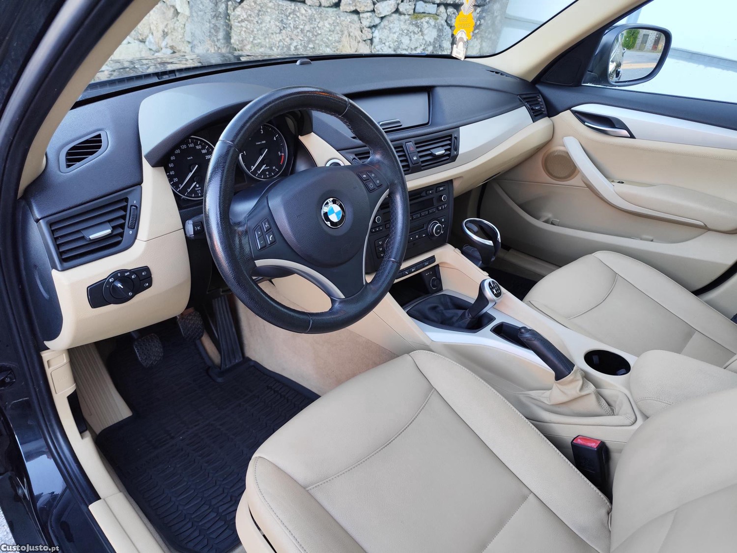 BMW X1 2.0 D S Drive — fotografia 5