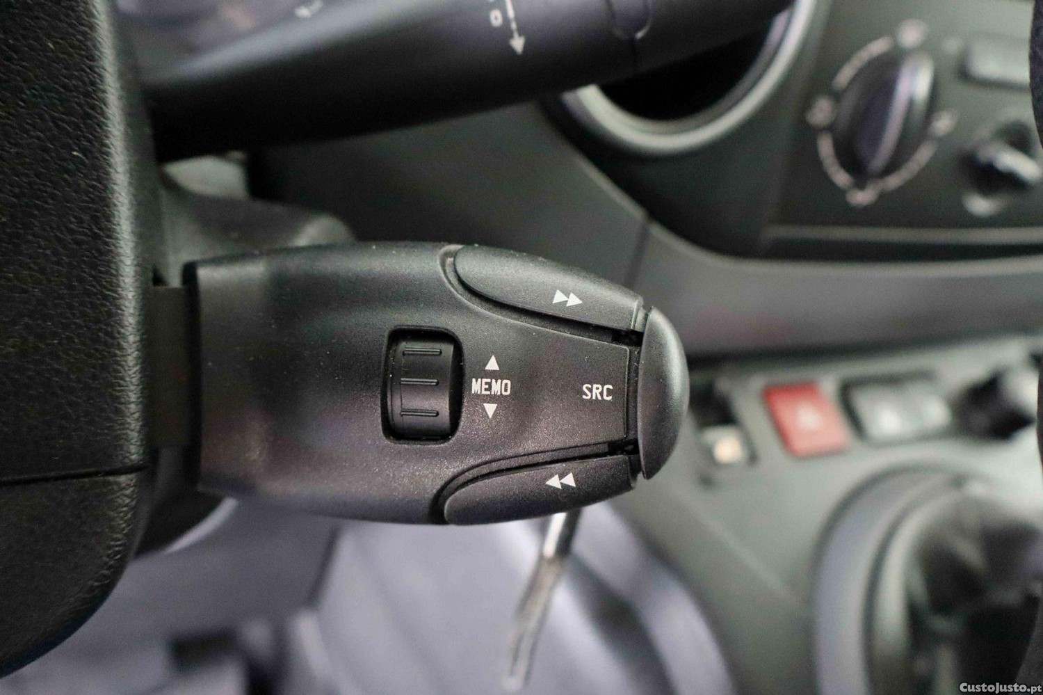 Peugeot Partner 1.6 BlueHDi Confort — fotografia 10