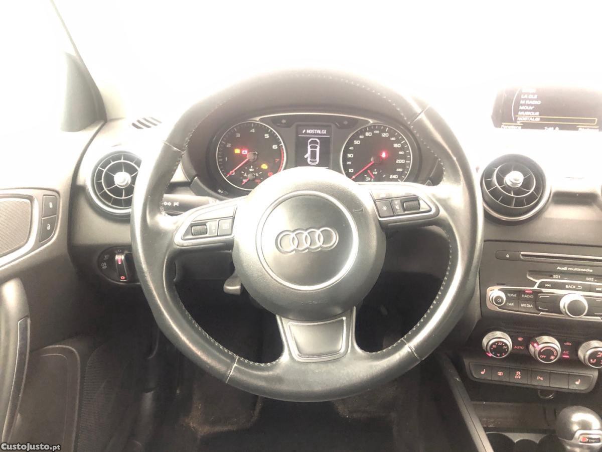 Audi A1 Sportback 1.0 TFSI ultra S tronicAmbition — fotografia 5