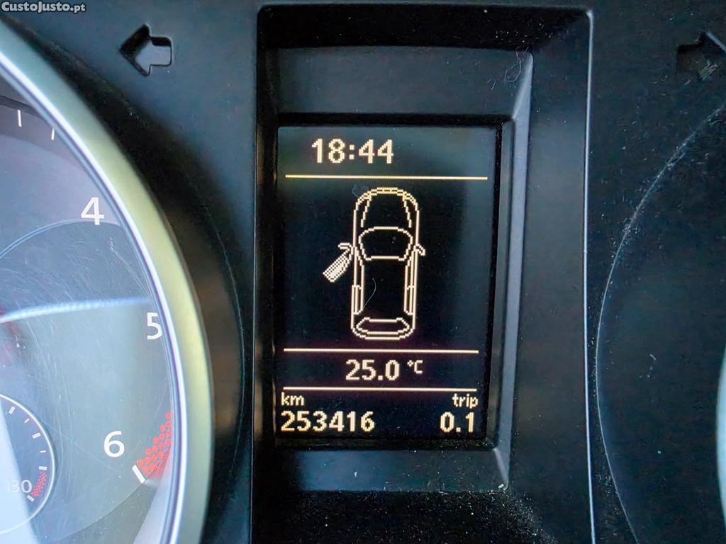 Volkswagen Golf Sw 1.6Tdi 105cv 07/2010 — fotografia 2