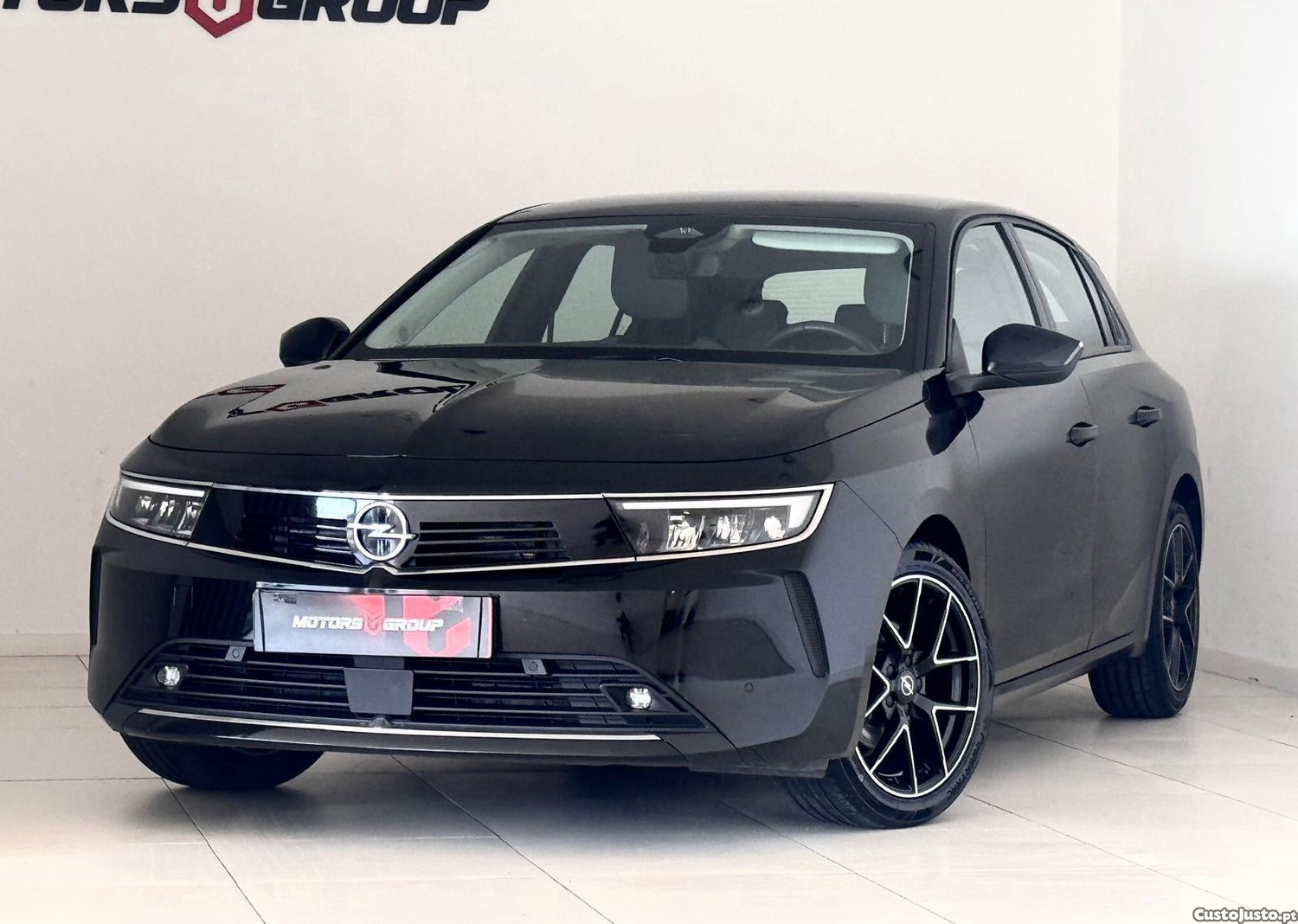 Opel Astra 1.2 T Edition — fotografia 18