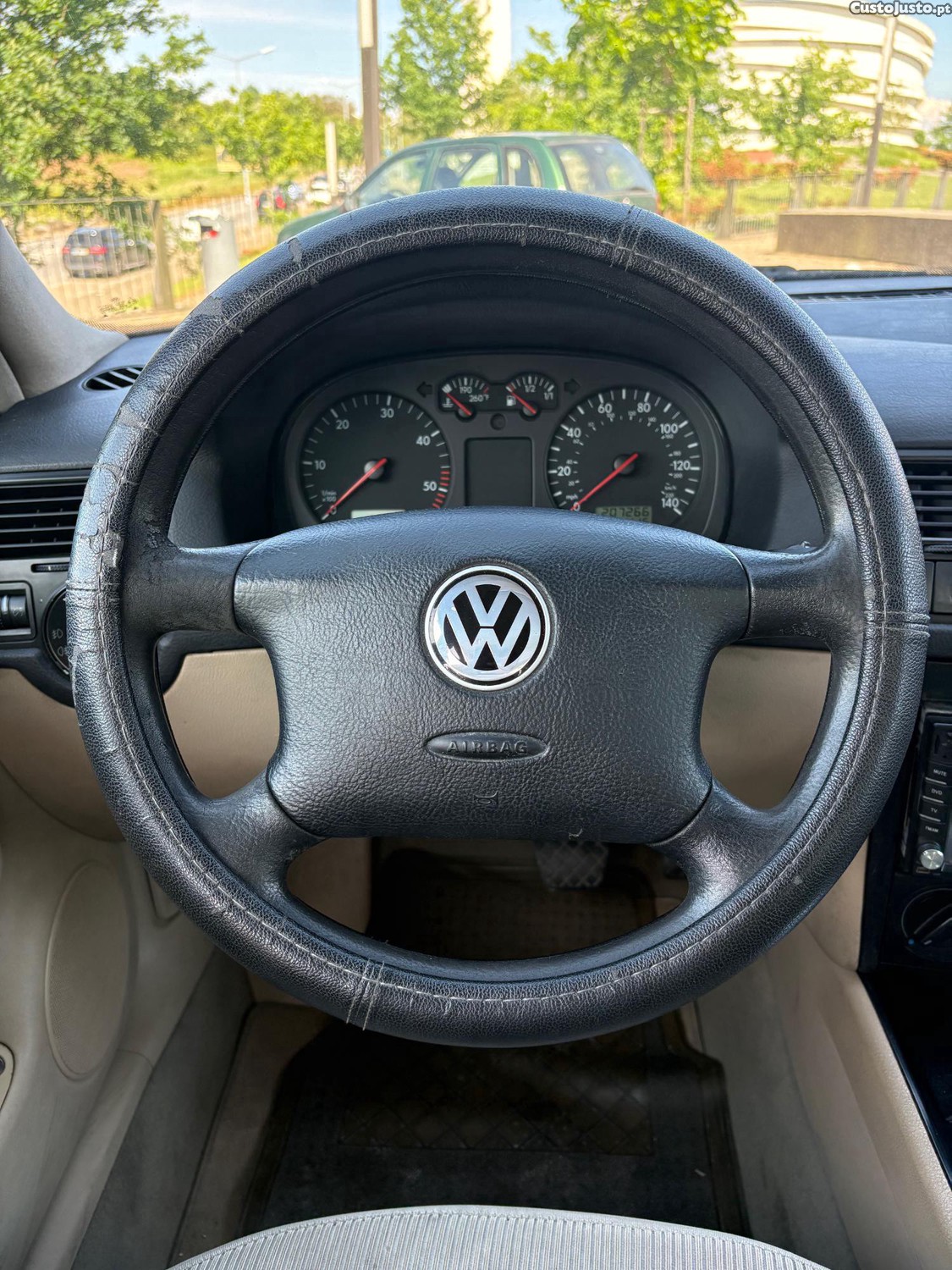 Volkswagen Jetta Automático 1.9 Tdi 90cv — fotografia 8