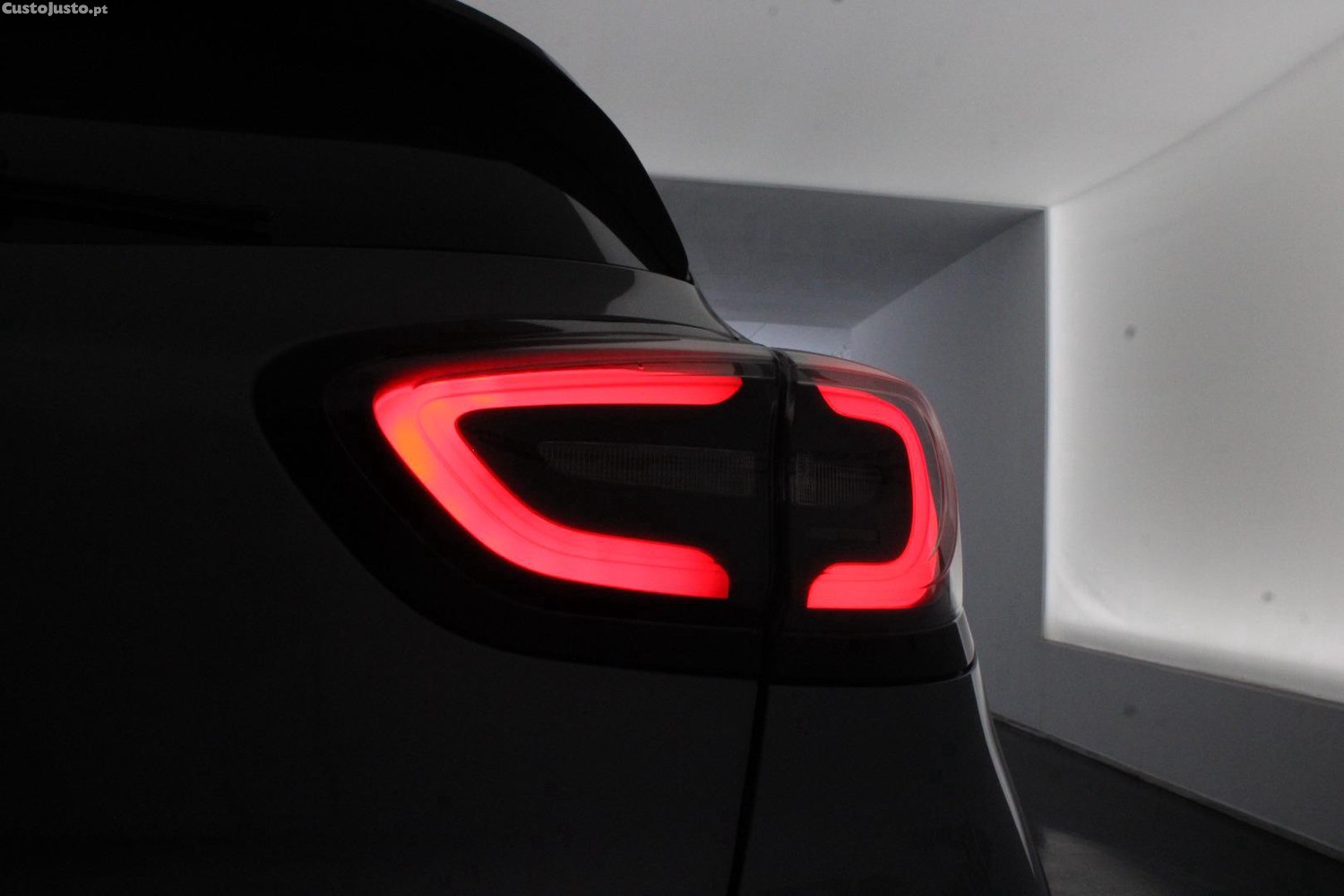 Ford Puma 1.0 ECOBOOST TITANIUM DESIGN — fotografia 3