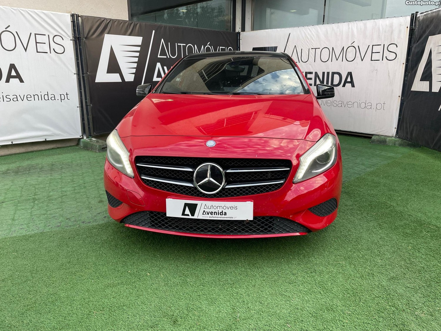 Mercedes-Benz A 180 CDi BlueEfficiency AMG Sport — fotografia 15