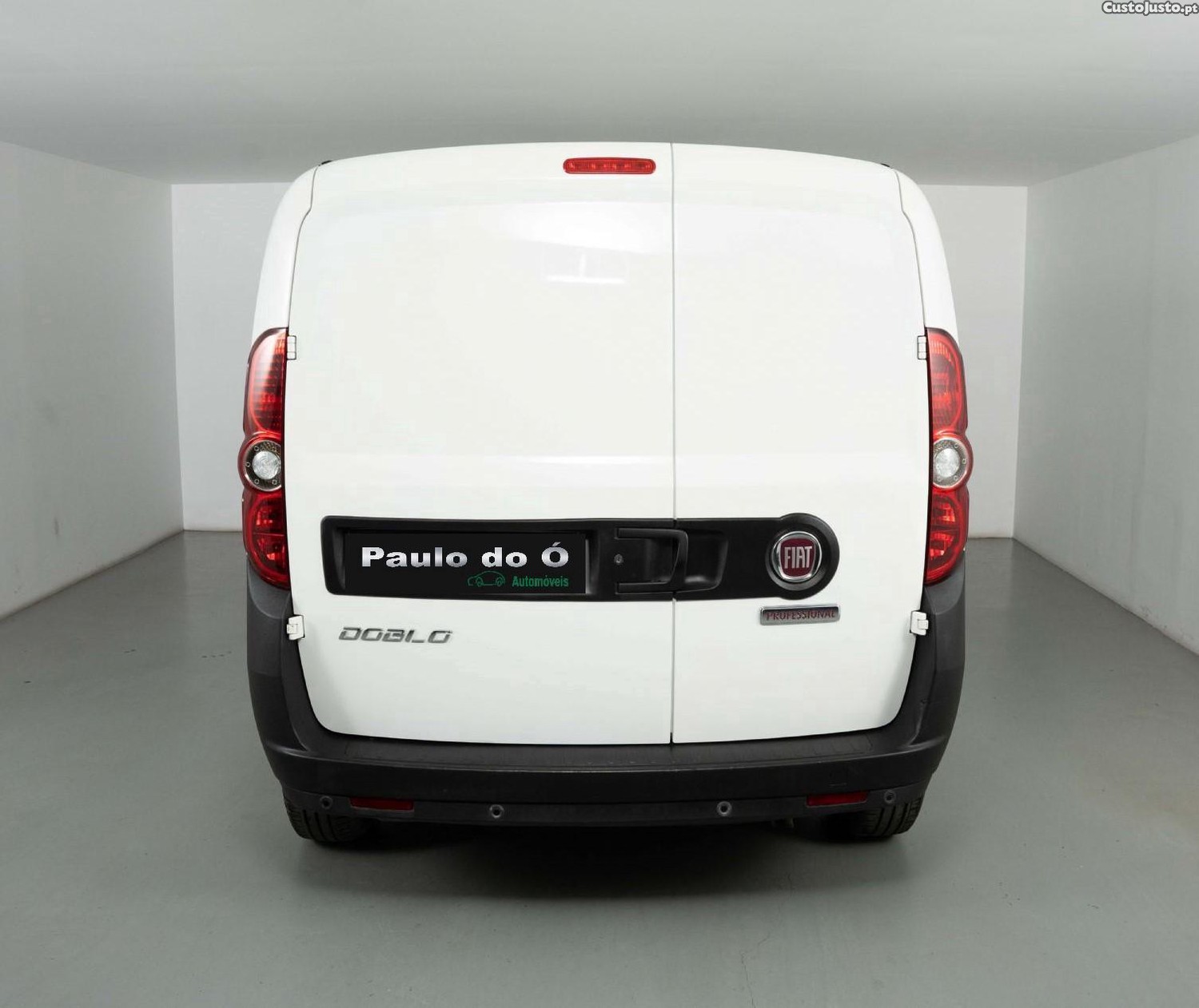 Fiat Doblo 1.3 Multijet — fotografia 10