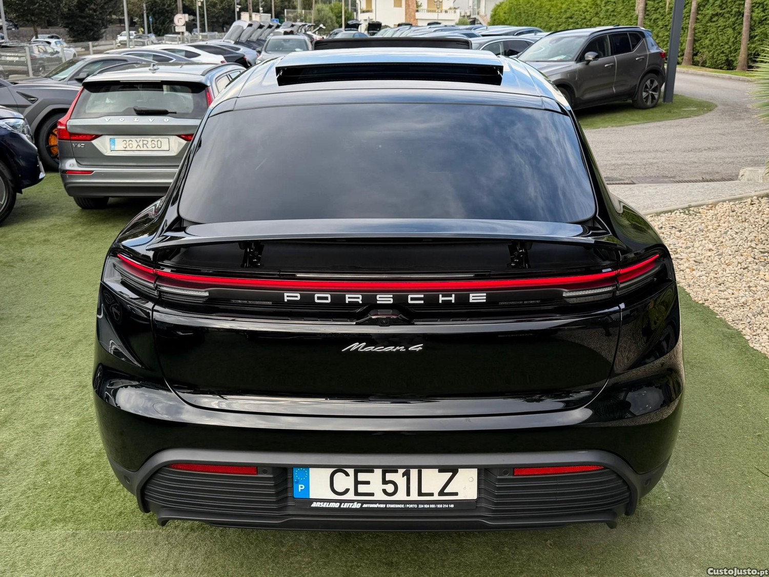 Porsche Macan Electric 4 — fotografia 17