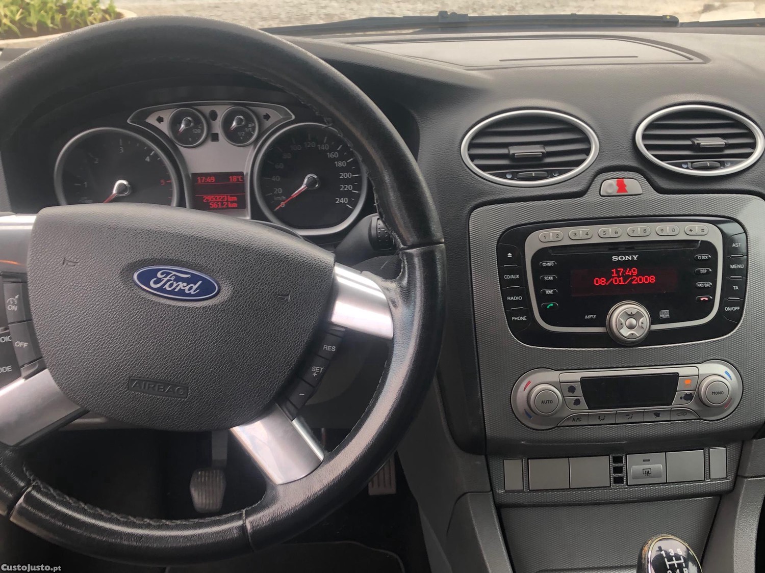 Ford Focus 1.6 TDCi — fotografia 3