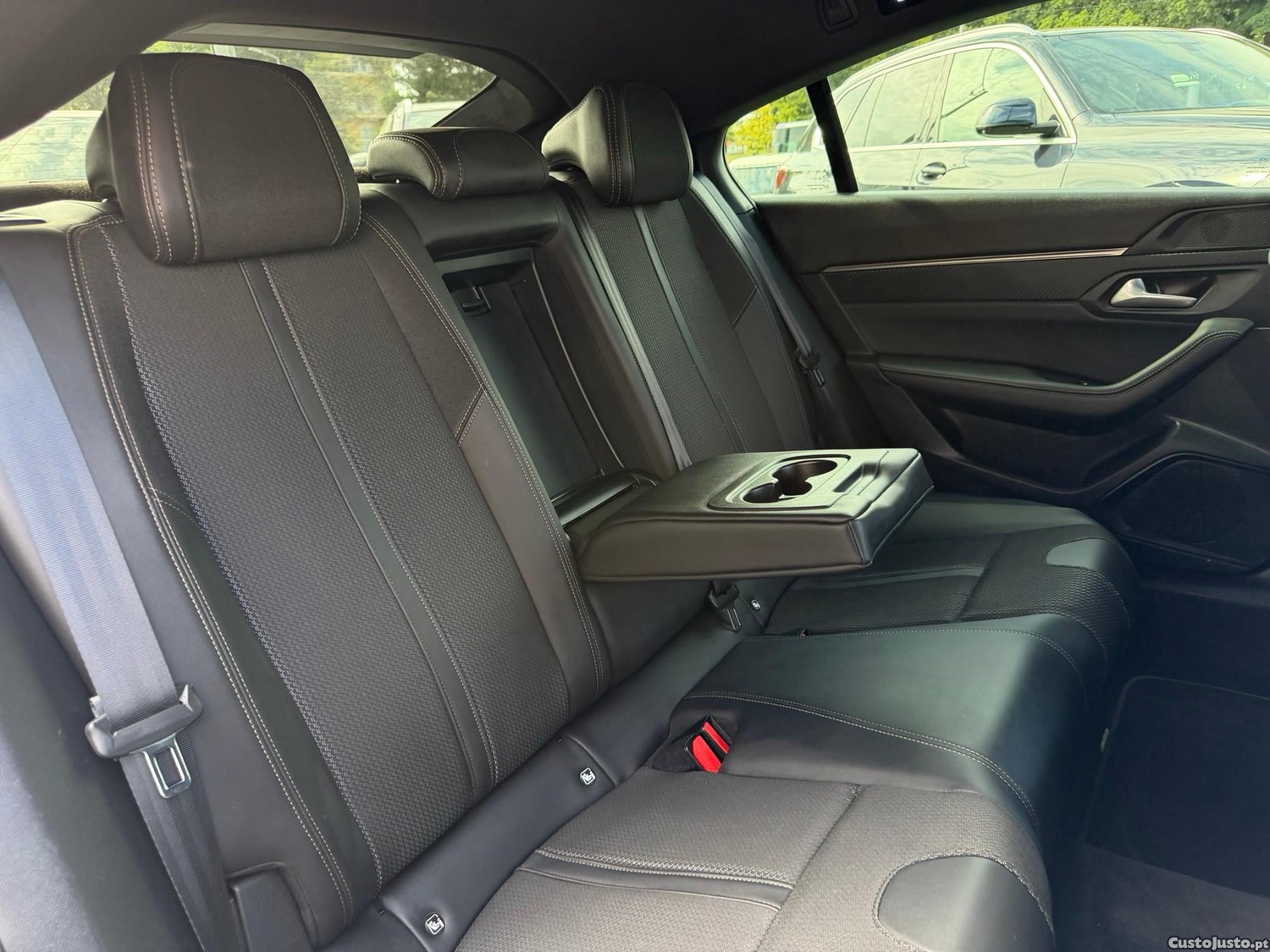 Peugeot 508 1.5 BlueHDi GT EAT8 — fotografia 10