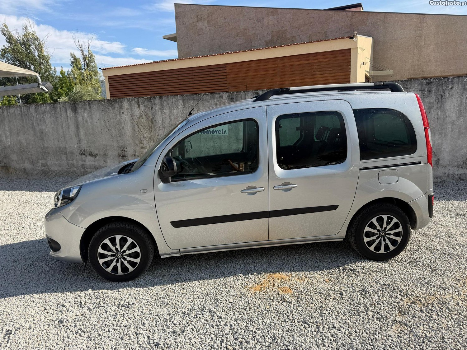 Renault Kangoo BLUE dCi 95 LIMITED — fotografia 11