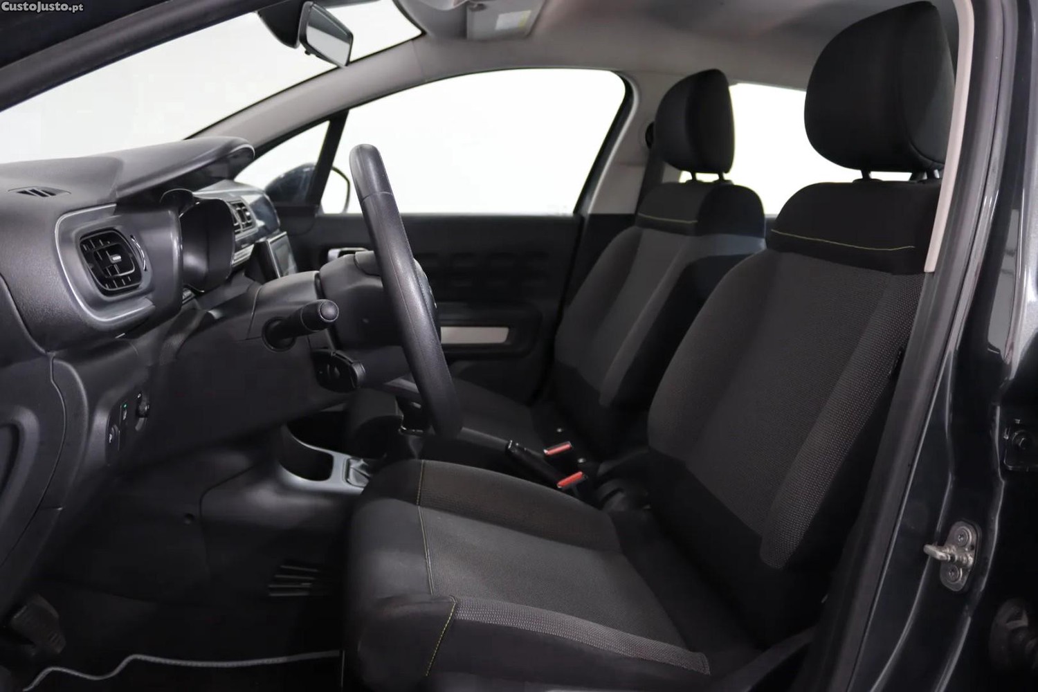 Citroën C3 1.2 PureTech Feel — fotografia 4