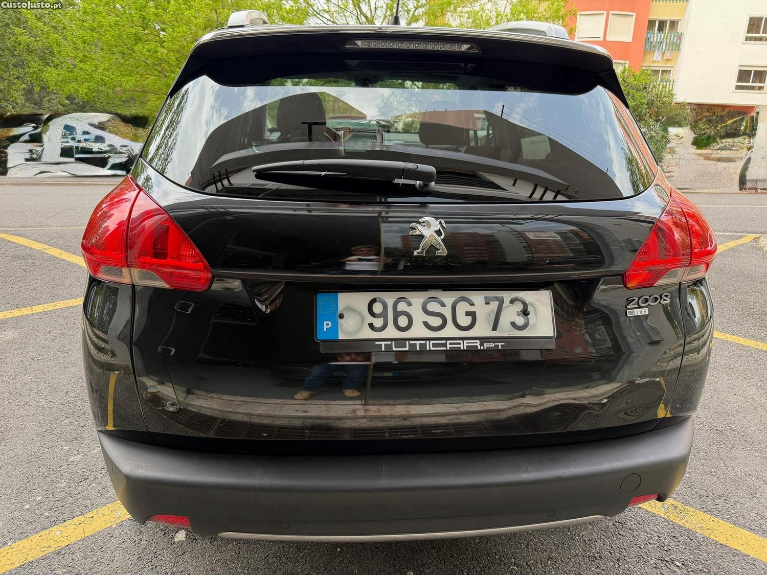 Peugeot 2008 1.6 e-HDi Allure 2-Tronic — fotografia 20