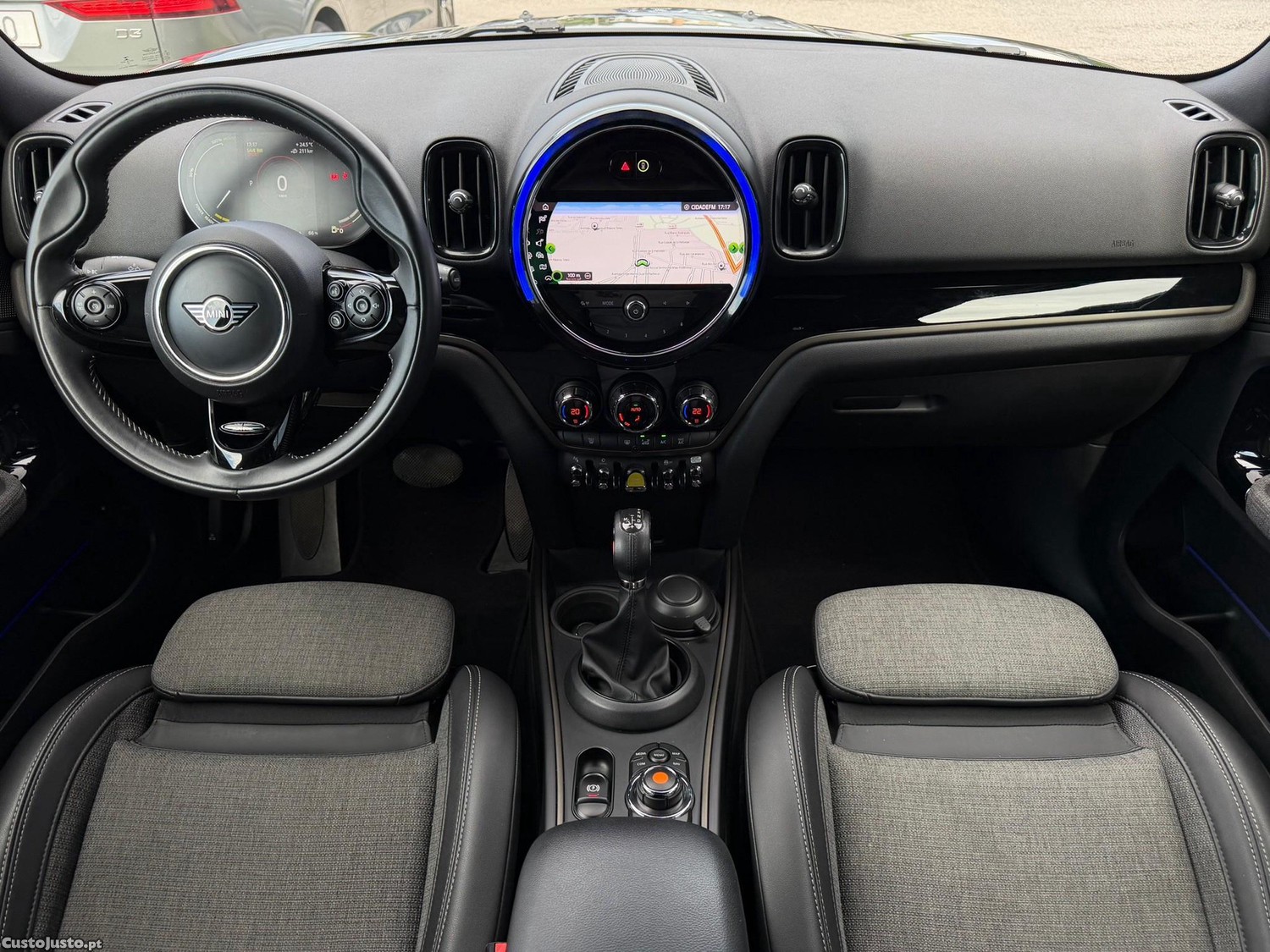 MINI Countryman Cooper SE ALL4 Untamed Edition Auto — fotografia 11