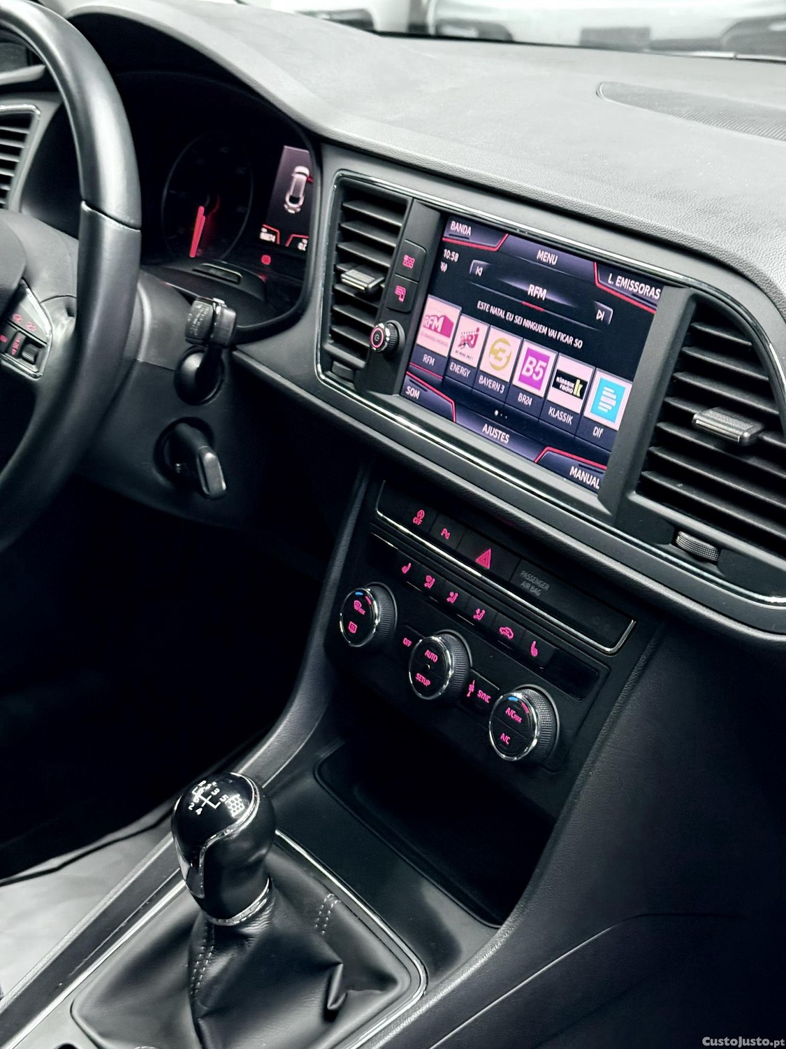 SEAT Leon 1.6 tdi — fotografia 6
