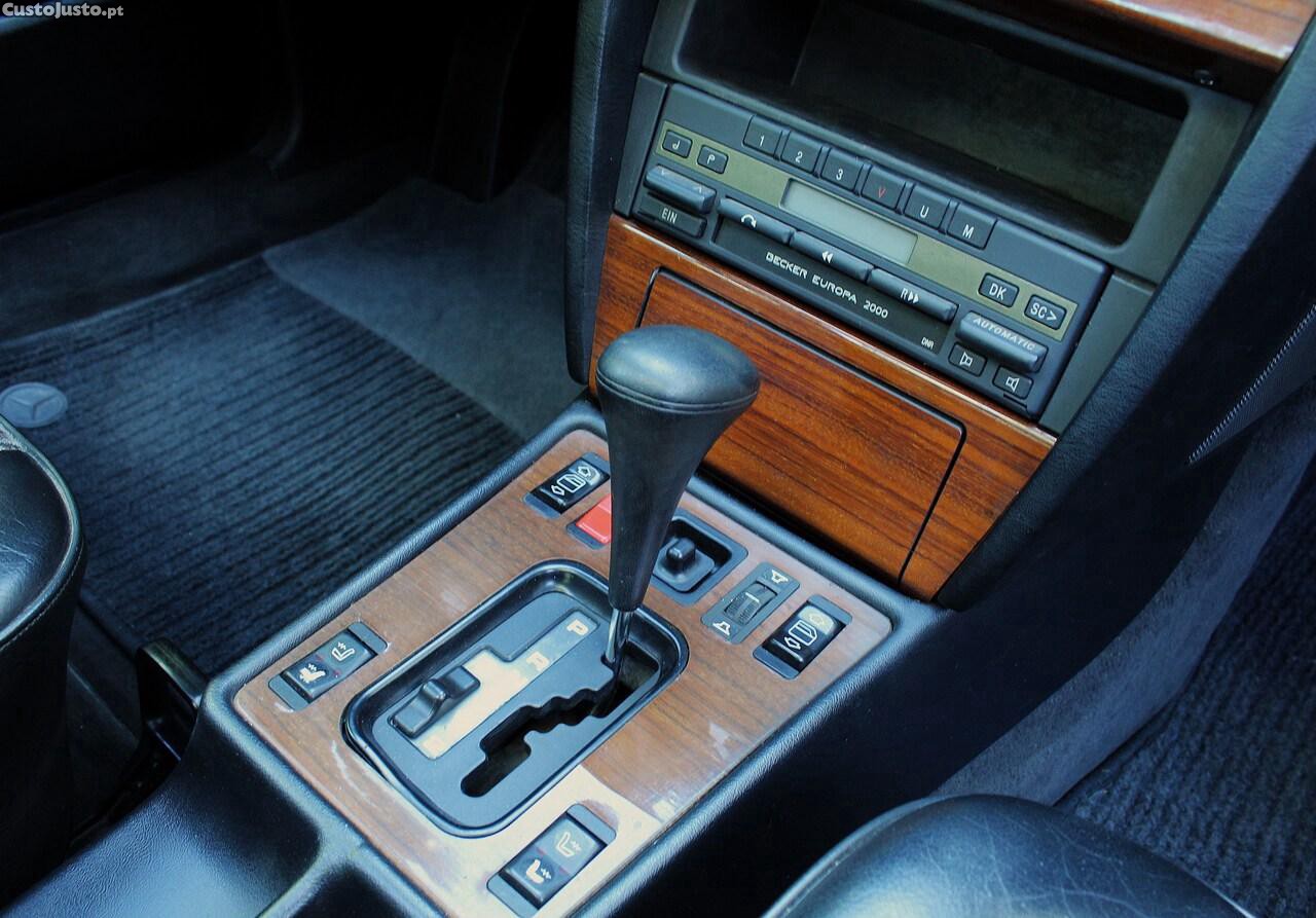 Mercedes-Benz 190 E 2.6 — fotografia 8