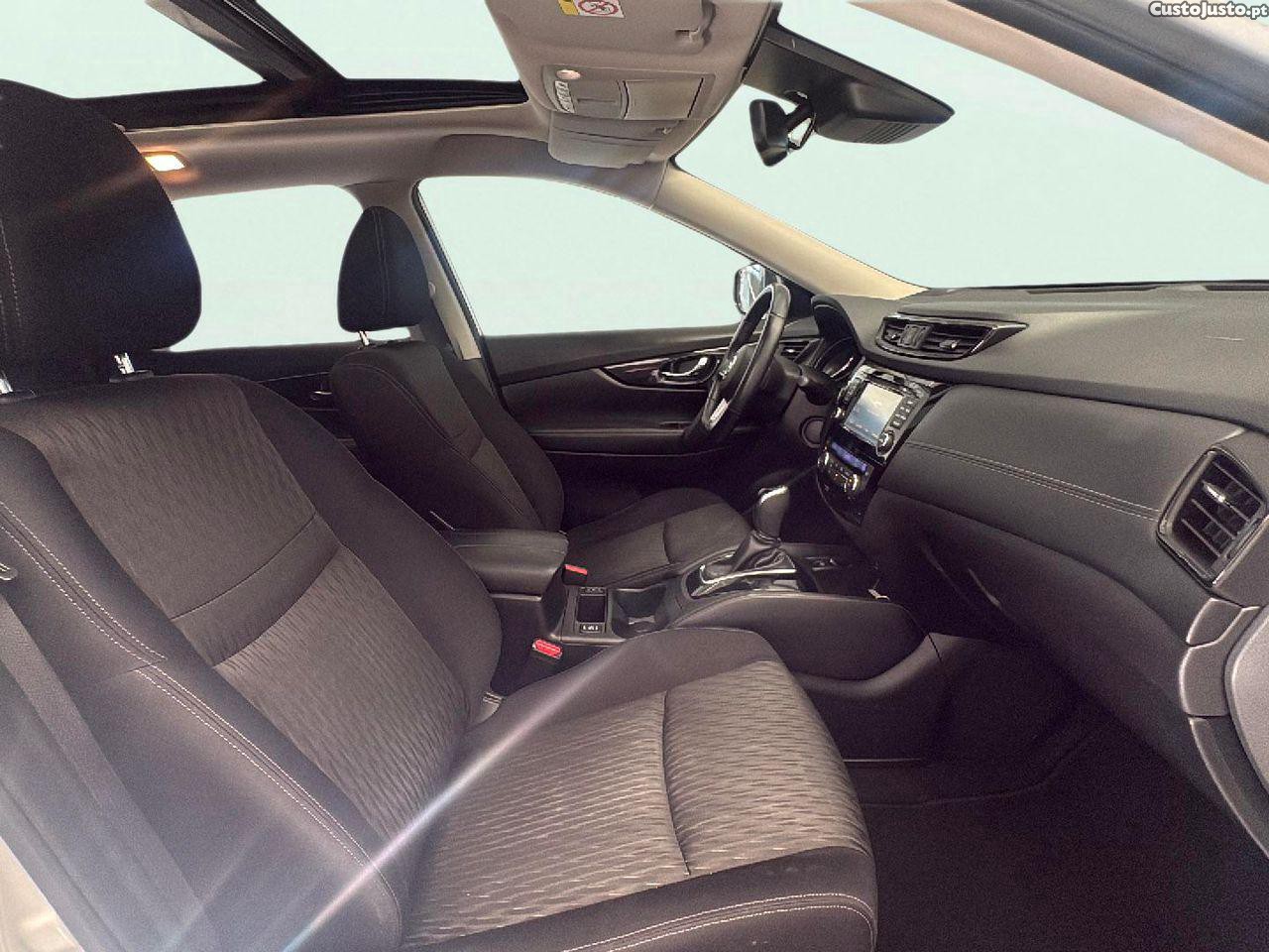 Nissan X-Trail 1.3 DIG-T N-Connecta DCT — fotografia 3