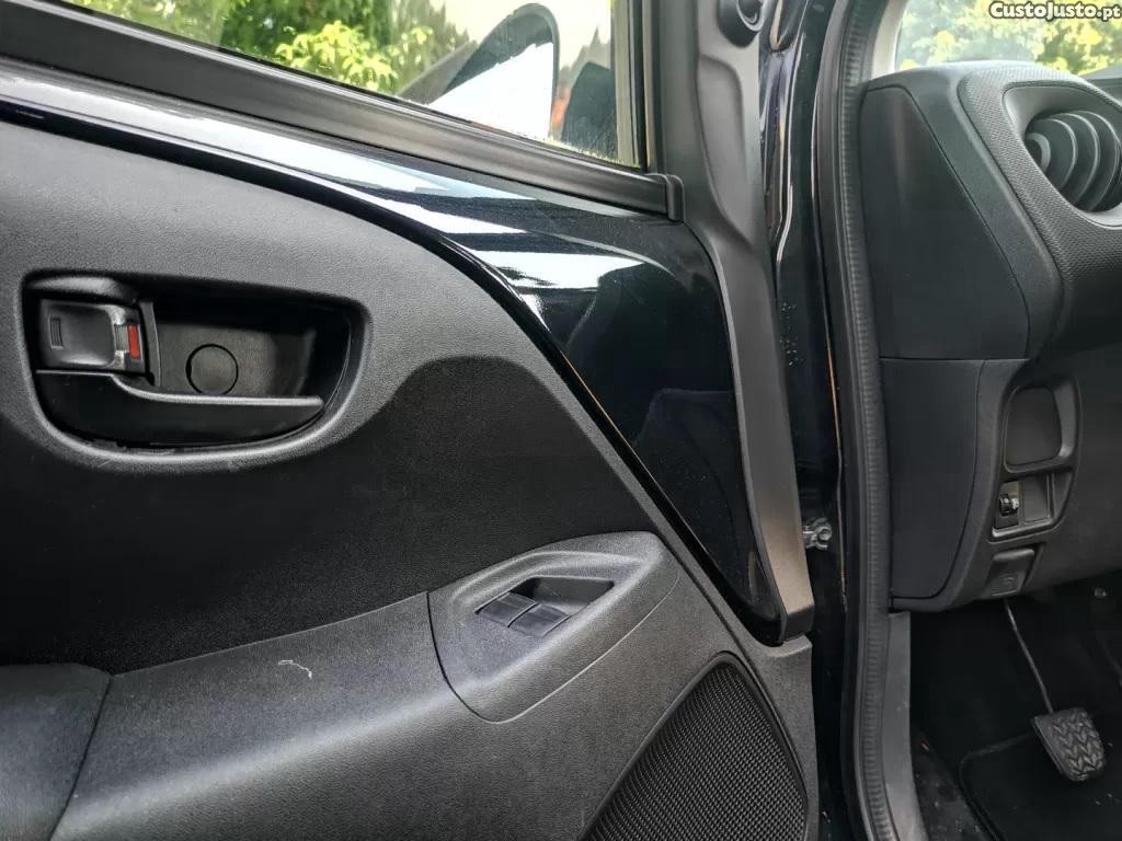 Citroën C1 AIRSCAPE 1.2 VTI 82cv FEEL EDDITION - NACIONAL - "SUPER PREÇO" - Cabrio - C/ GARANTIA — fotografia 3