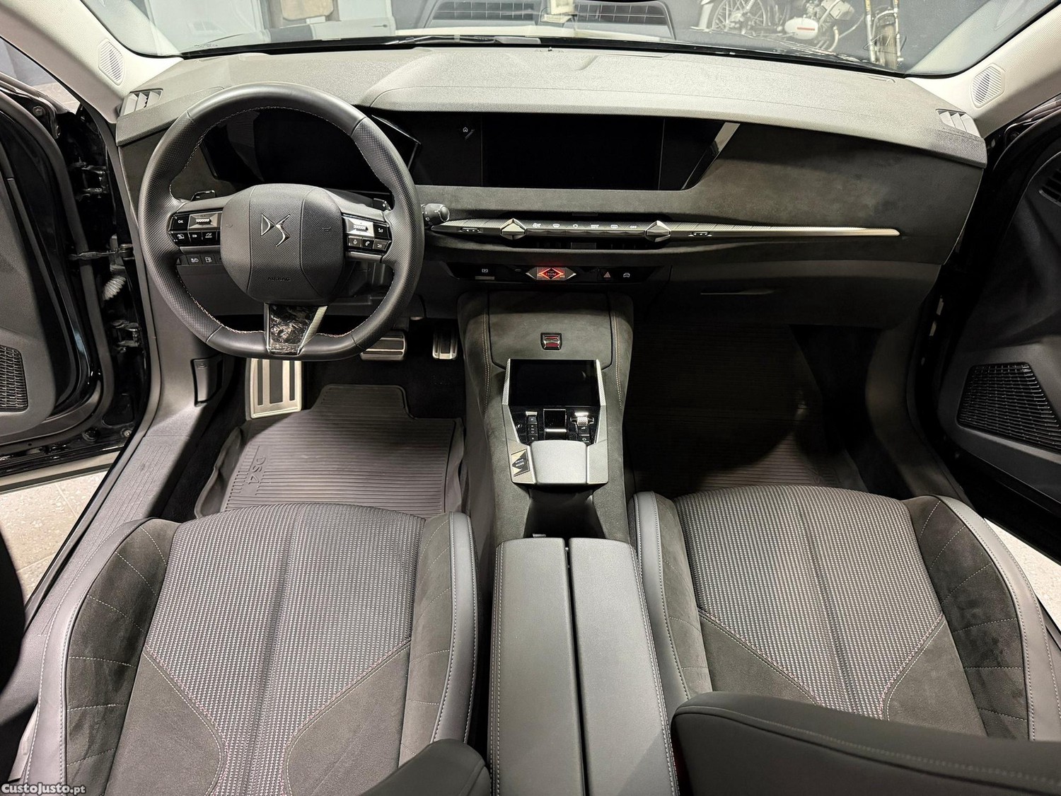 DS 4 4 E-Tense Performance Line EAT8 — fotografia 6