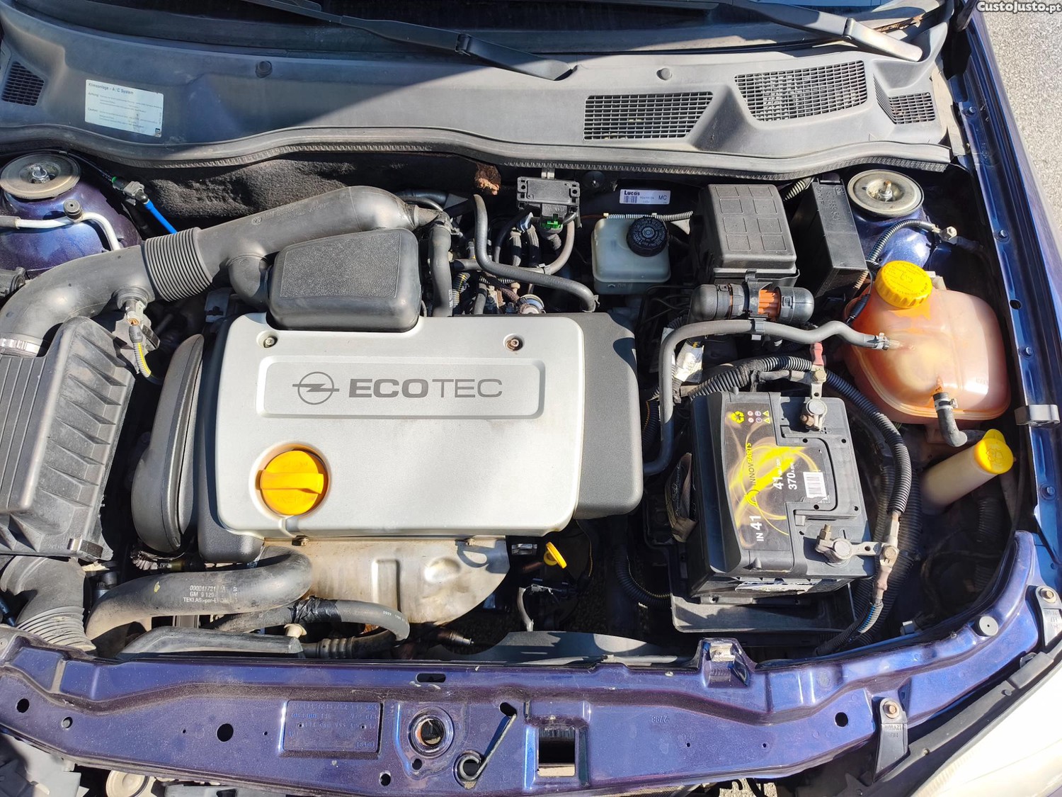 Opel Astra Caravan - 99 — photo 3