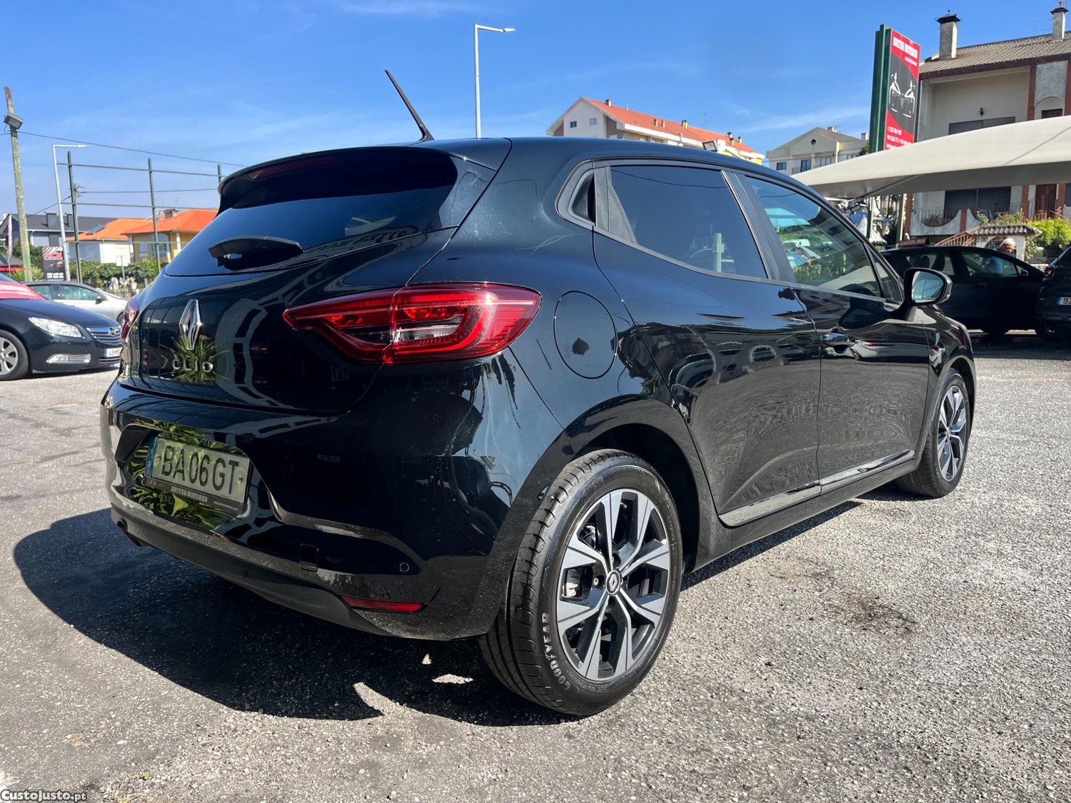 Renault Clio 1.0 TCe Evolution — fotografia 9
