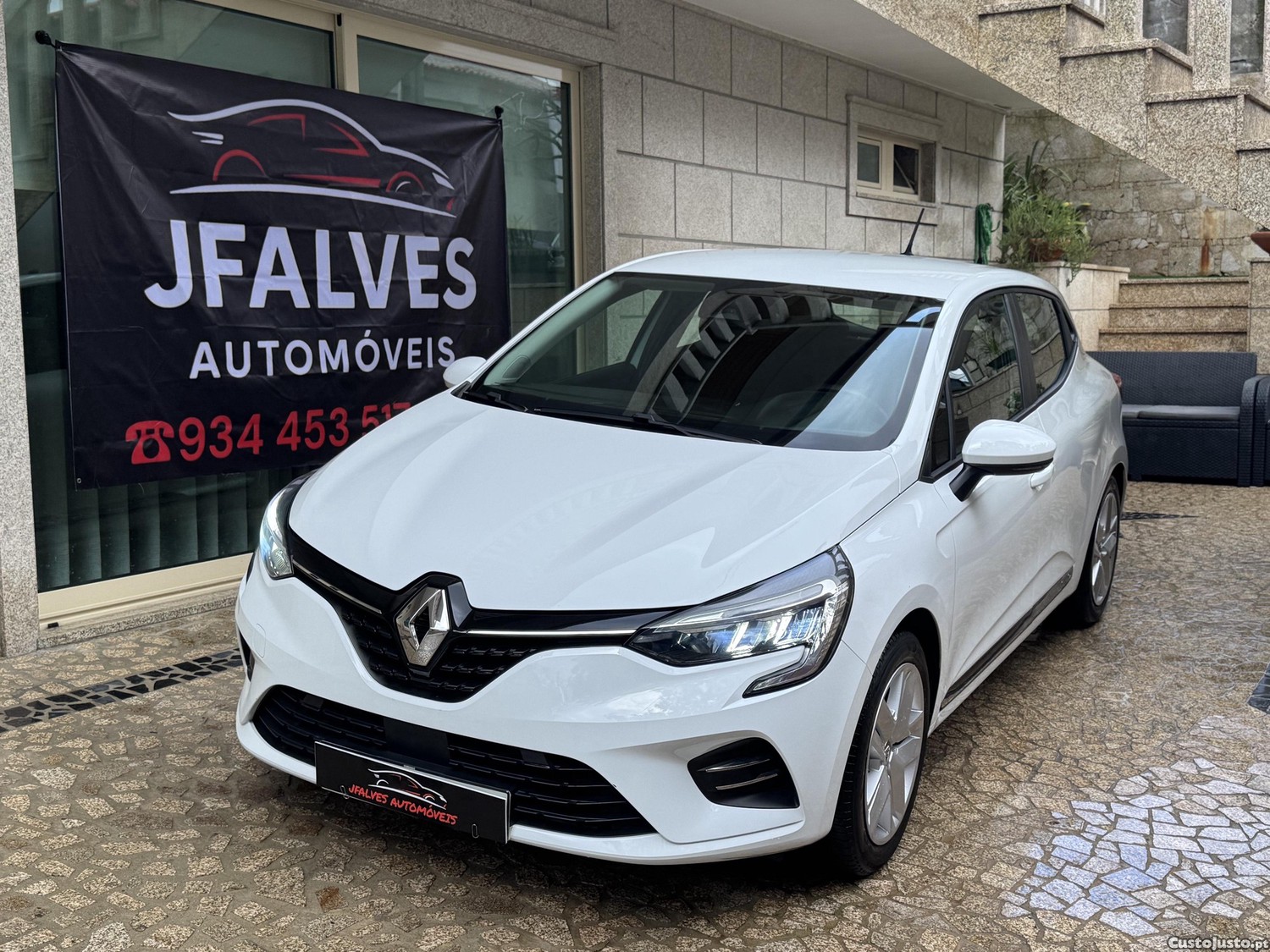 Renault Clio 1.0 Intens 2020 45.000kms — fotografia 9