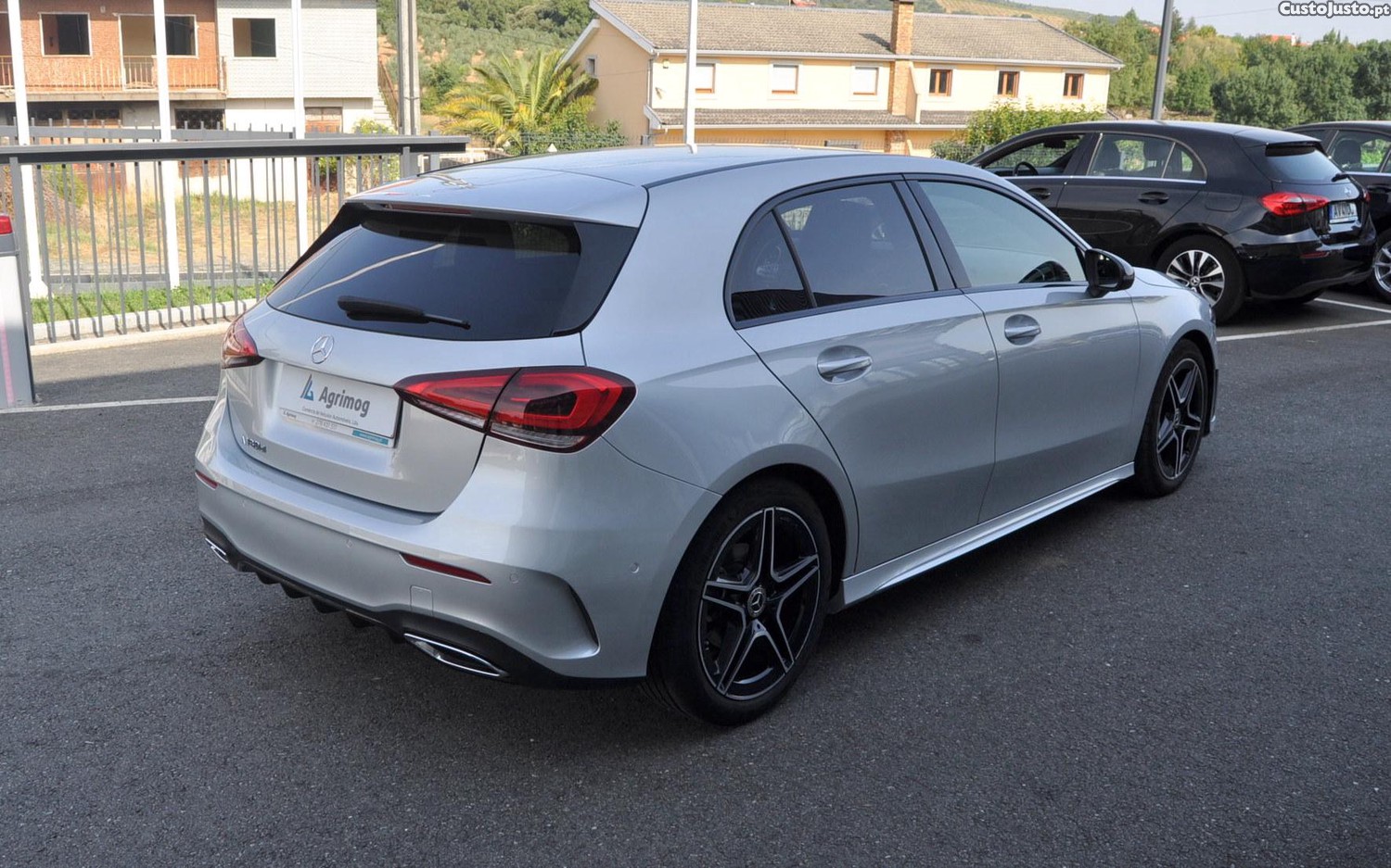 Mercedes-Benz A 180 D AMG AUT — fotografia 10