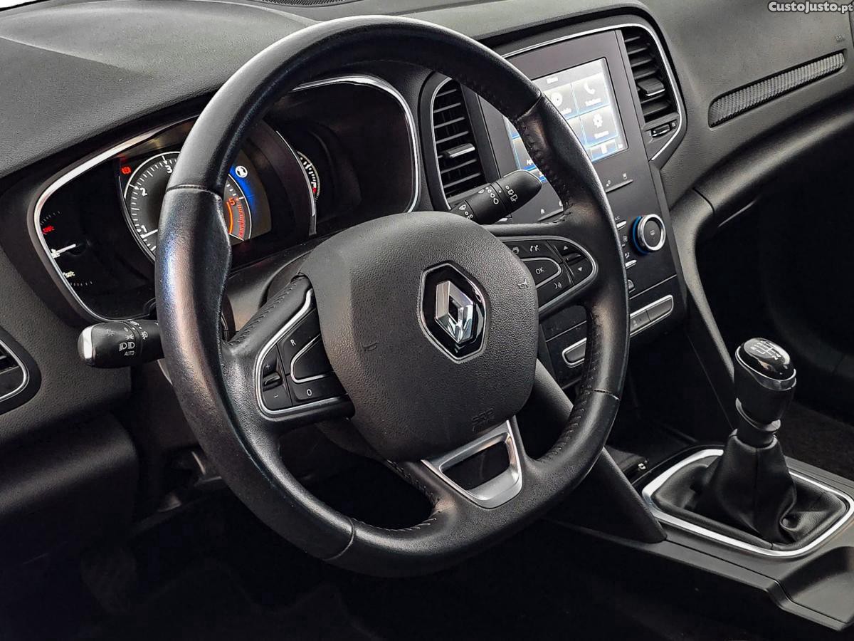 Renault Mégane Estate 1.5 dCi eco2 — fotografia 13