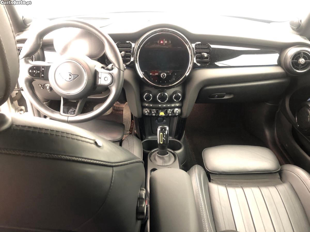 MINI Cabrio Cooper SE — fotografia 8