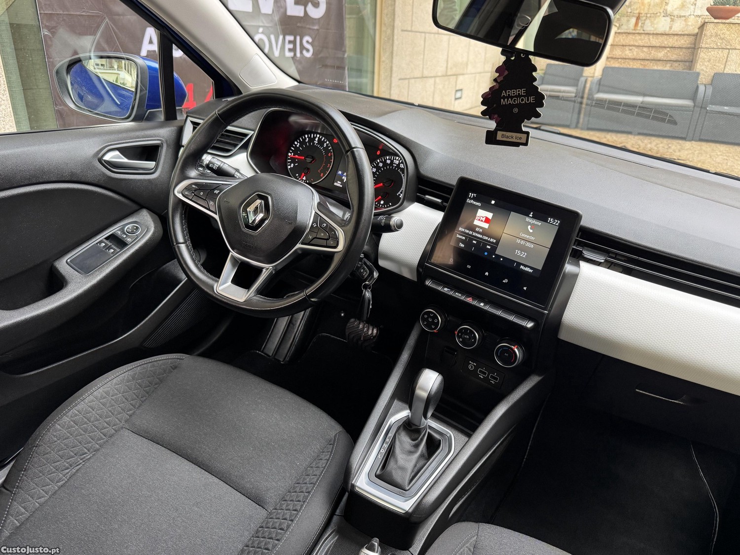 Renault Clio 1.0 Automático 2020 — fotografia 3