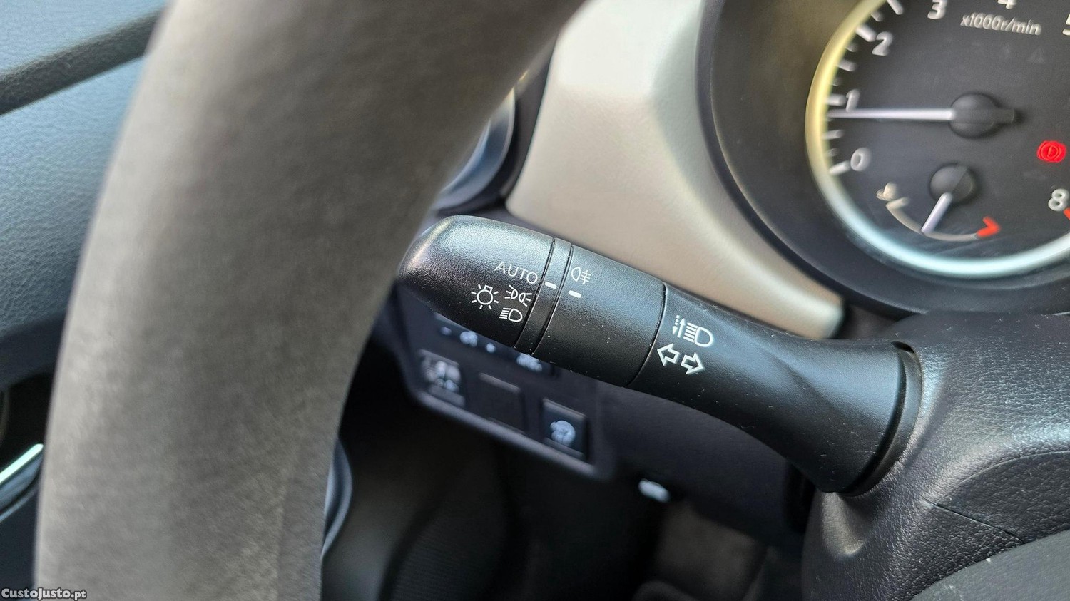 Nissan Micra 1.0 IG-T Acenta — fotografia 18