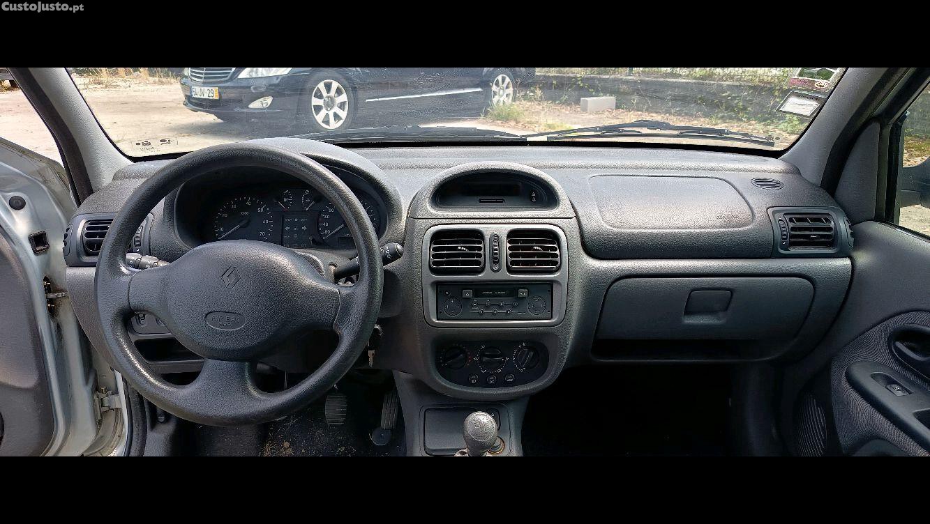 Renault Clio 1.2 — fotografia 4