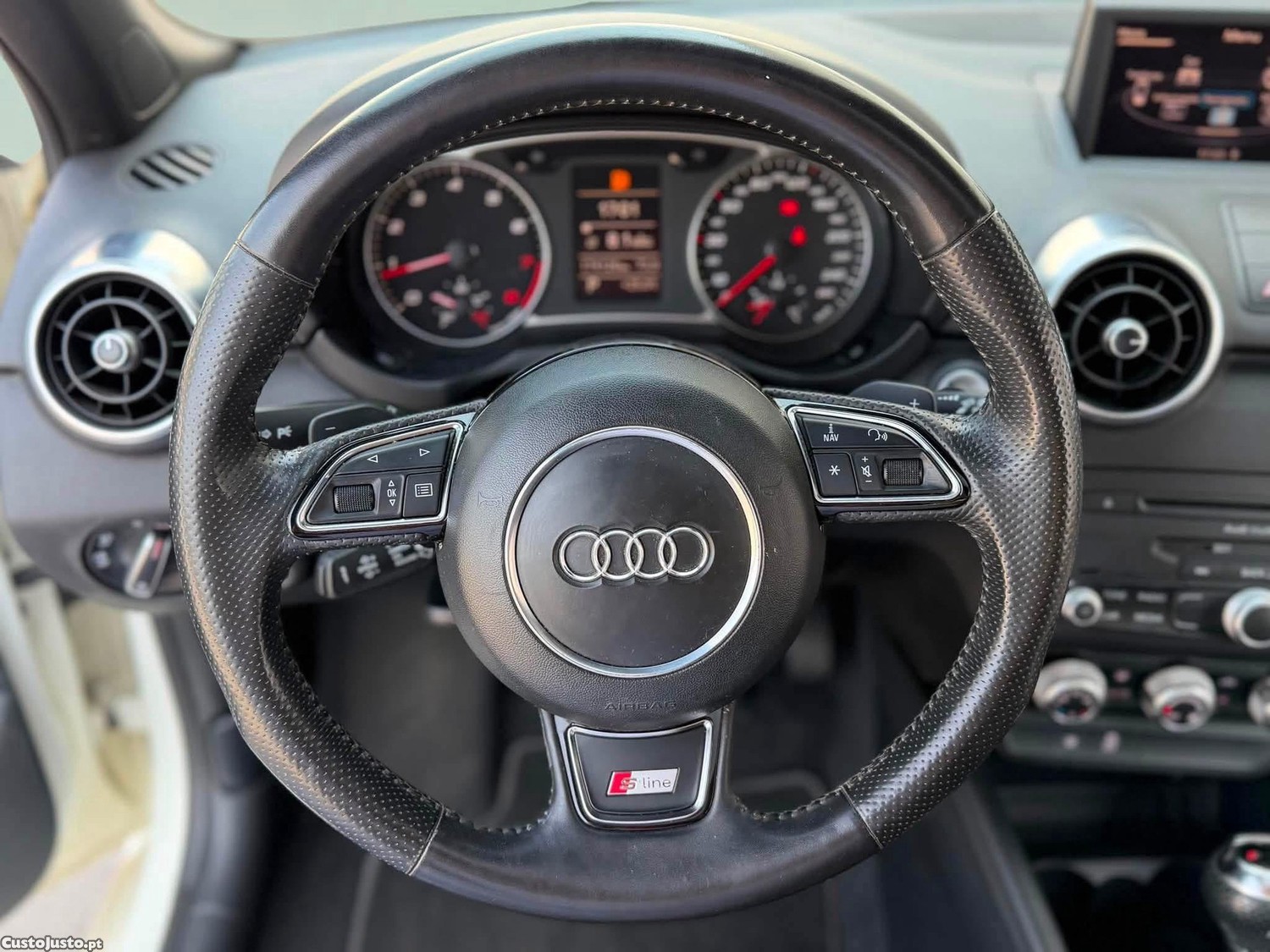 Audi A1 Sportback 1.4 TFSi S-line S-Tronic — fotografia 14
