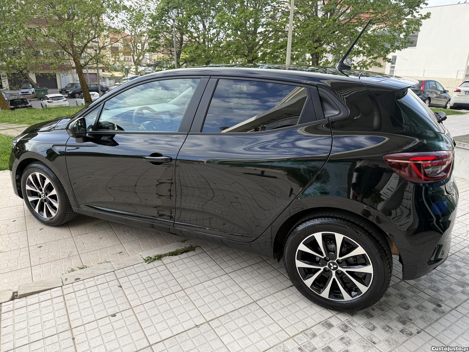 Mitsubishi Colt Kaiteki — fotografia 11
