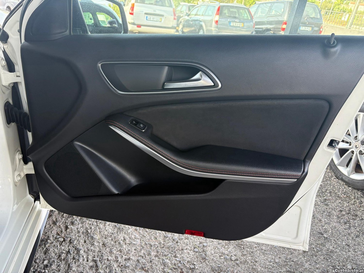 Mercedes-Benz A 180 d AMG Line — fotografia 12