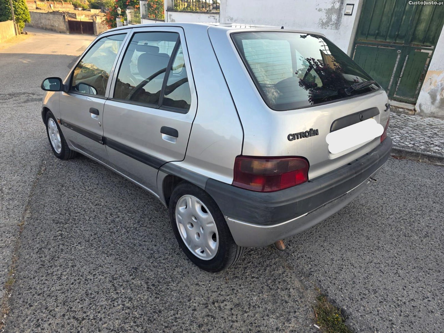 Citroën Saxo 1.5d 5 lugares — fotografia 9