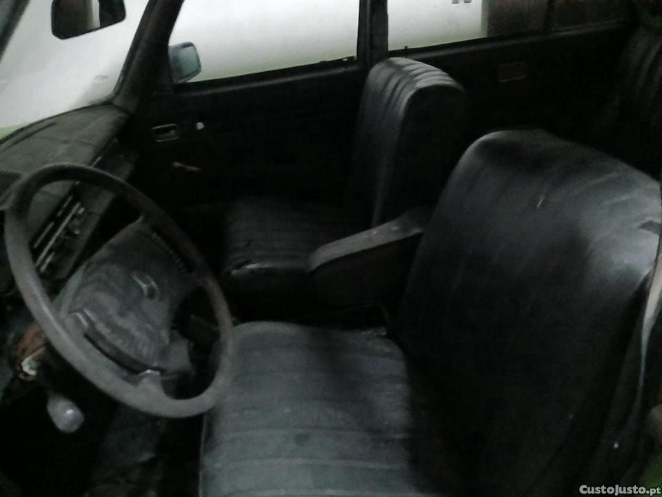Mercedes-Benz 240 W115/8 StationWagon — fotografia 3