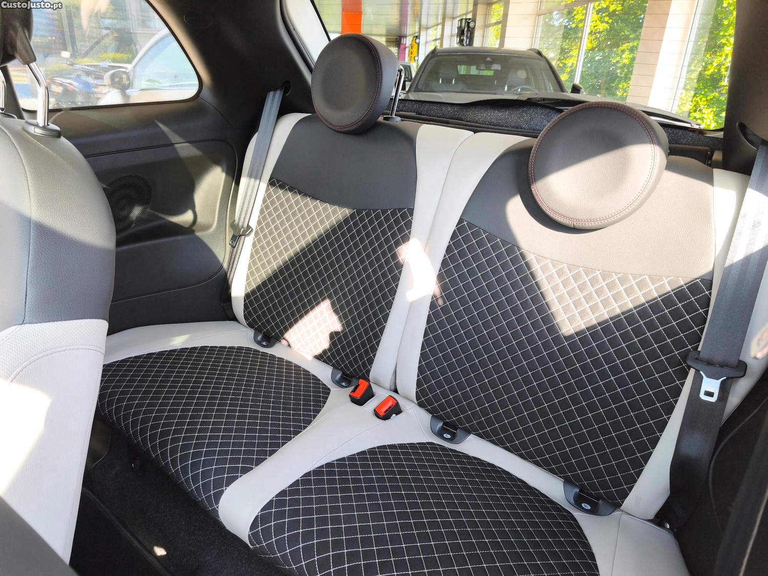 Fiat 500 1.0 Hybrid Star 25 mil km — fotografia 12