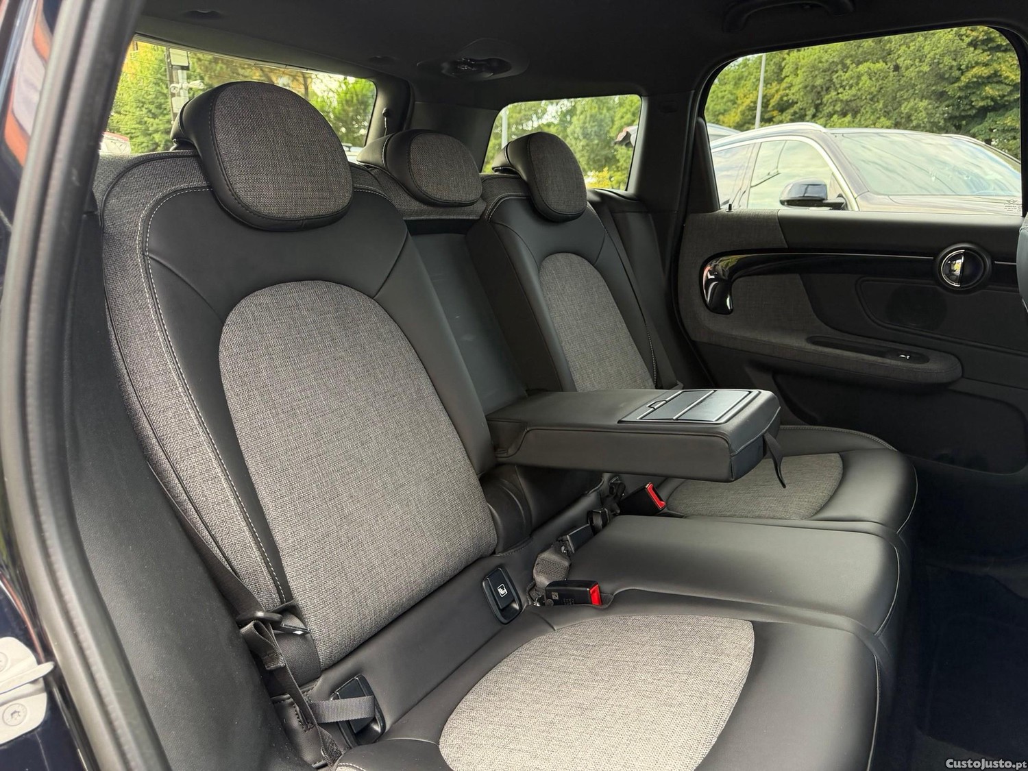 MINI Countryman Cooper SE ALL4 Untamed Edition Auto — fotografia 12