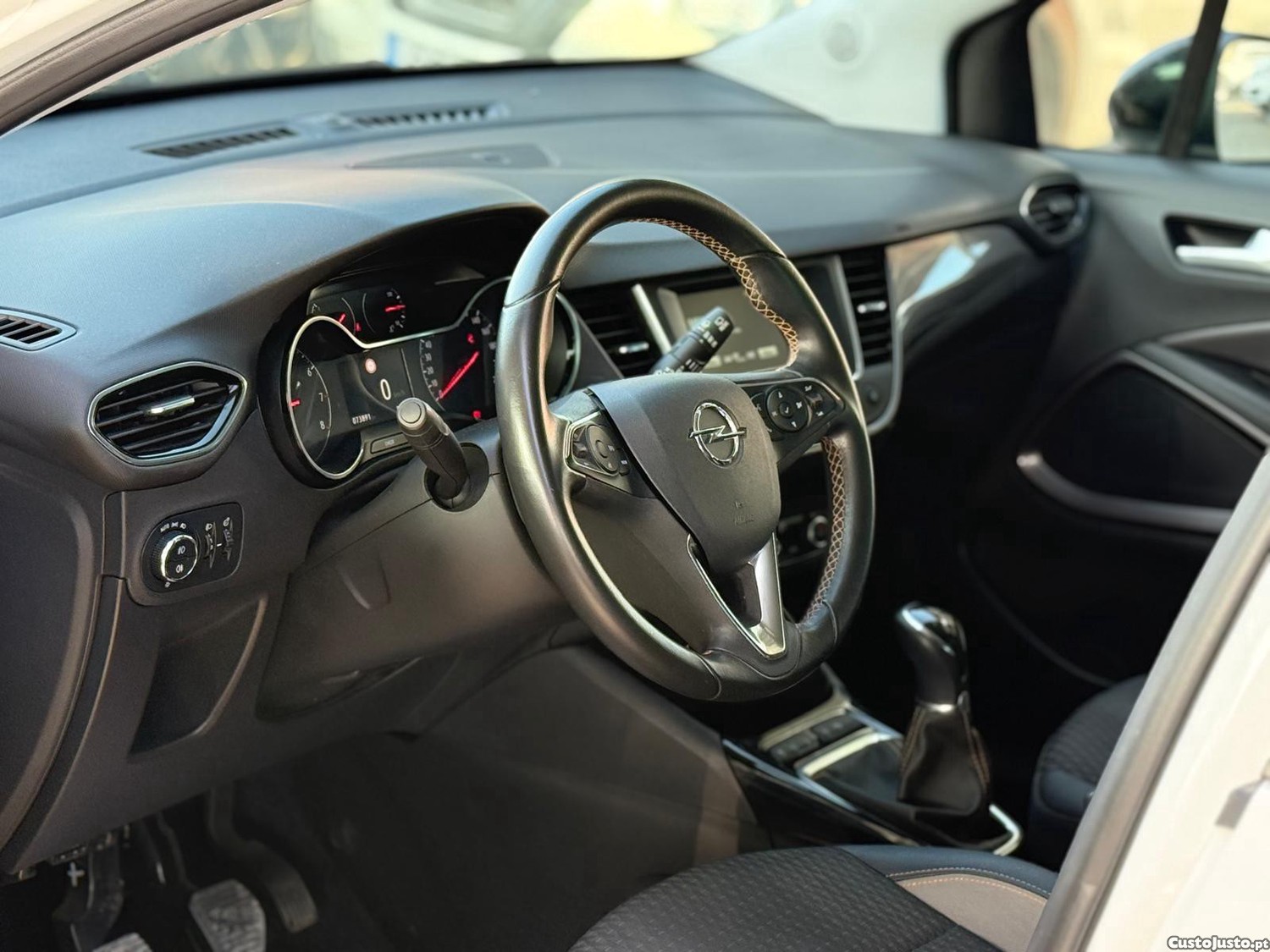 Opel Crossland X 1.2 Business Edition — fotografia 6