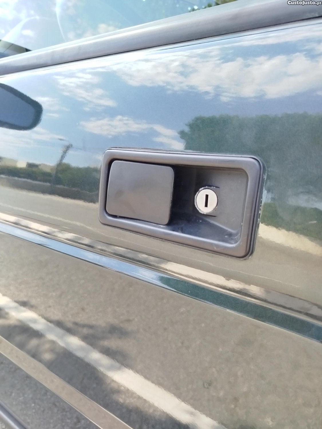 Land Rover Discovery 300 tdi 3 portas — fotografia 8
