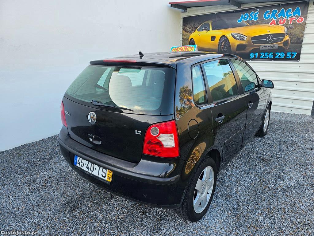 Volkswagen Polo 1.2i 12v 65cv 06/2002 — fotografia 10