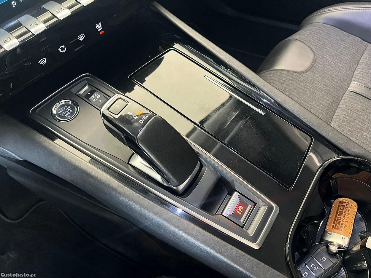 Peugeot 508 1.6 Hybrid Allure e-EAT8 — fotografia 9