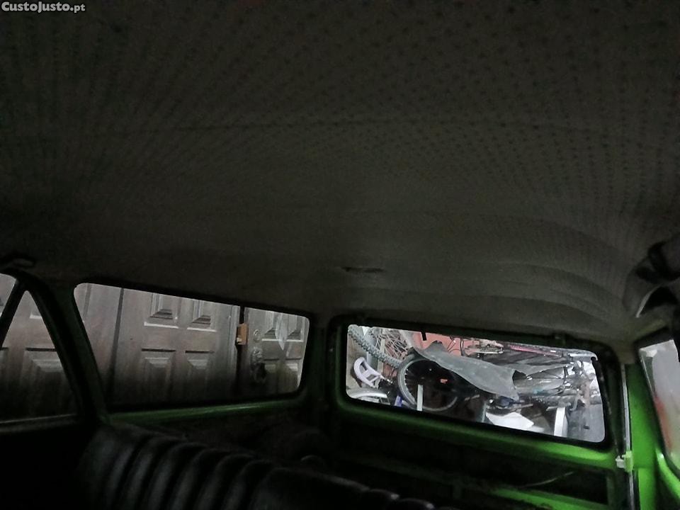 Mercedes-Benz 240 W115/8 StationWagon — fotografia 2