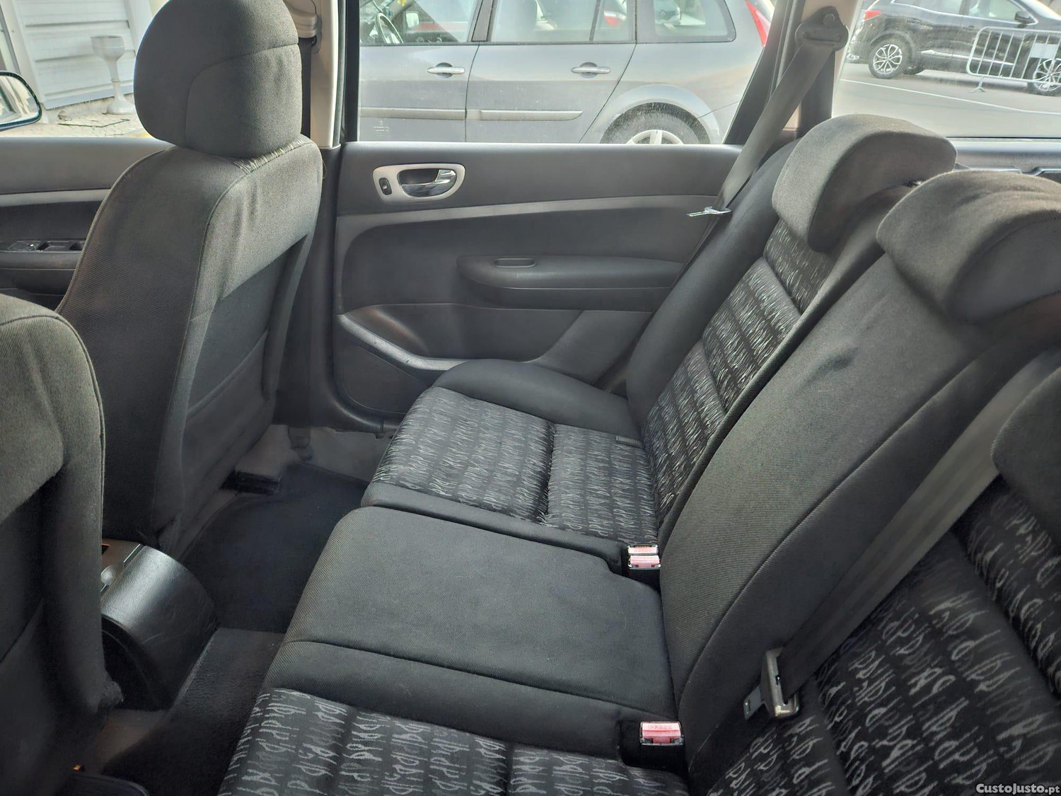 Peugeot 307 1.4HDI C/GPS — fotografia 7
